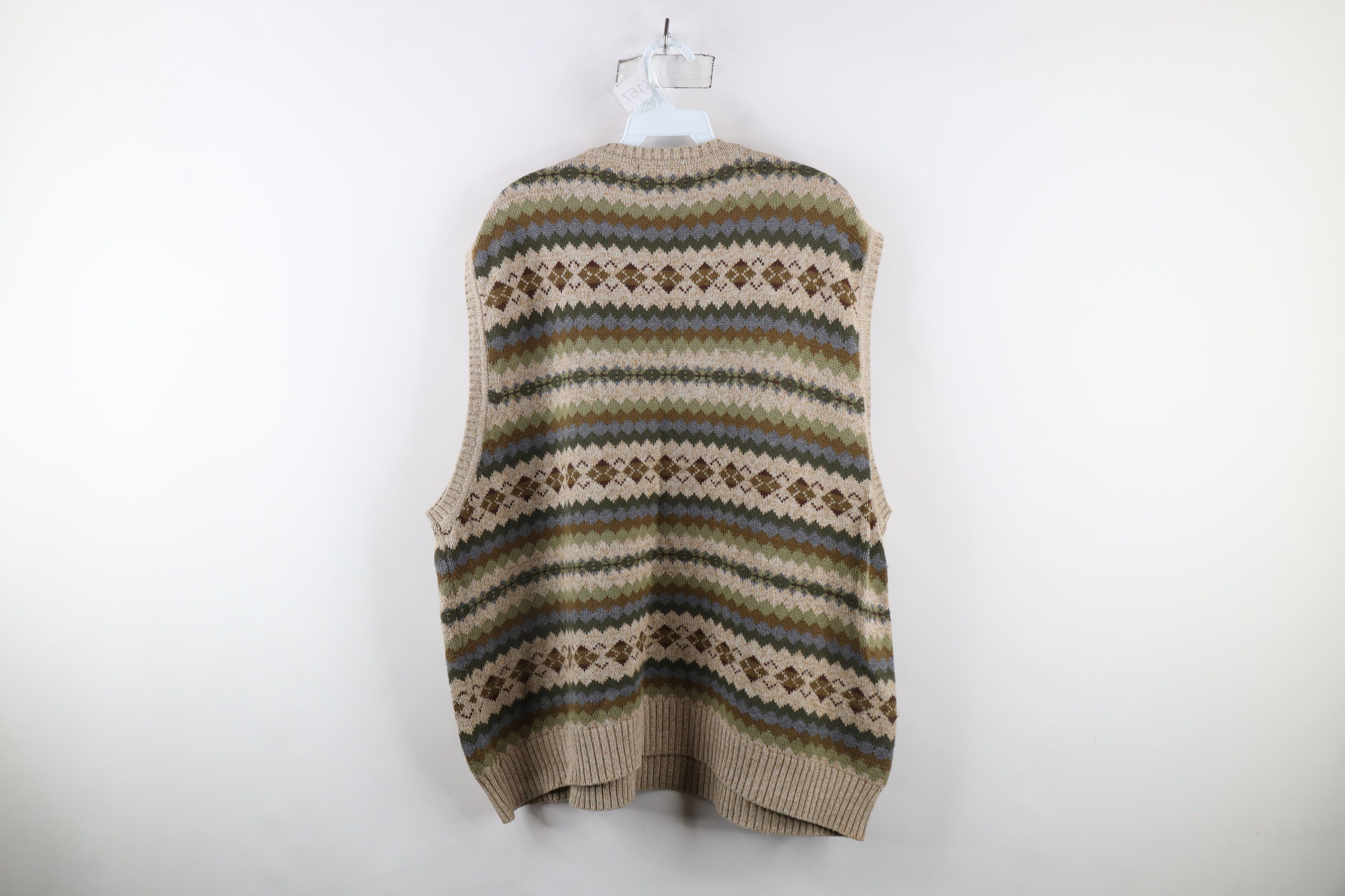 Vintage Vintage 90s Streetwear Fair Isle Knit V-Neck Sweater Vest Size US XXL / EU 58 / 5 - 5 Thumbnail