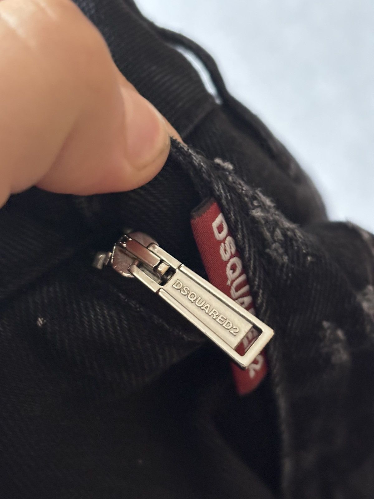 Designer × Dsquared2 DSQUARED2 SUPER SKINNY DISTRESSED JEANS Size 25" / US 0 / IT 36 - 6 Thumbnail