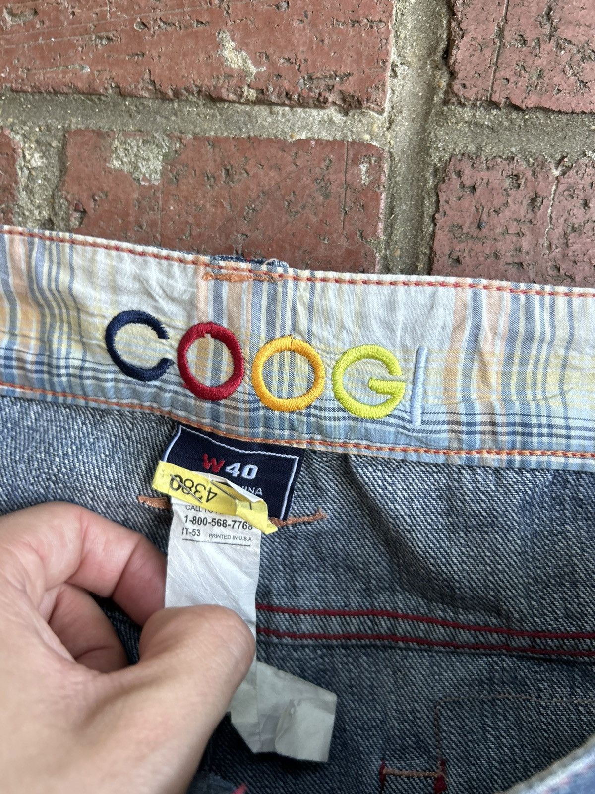 Vintage Coogi rare baggy faded embroidered denim jeans