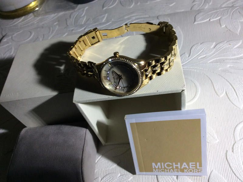 Michael Kors Michael Kors ladies gold stainless steel bracelet watch Size ONE SIZE - 7 Thumbnail