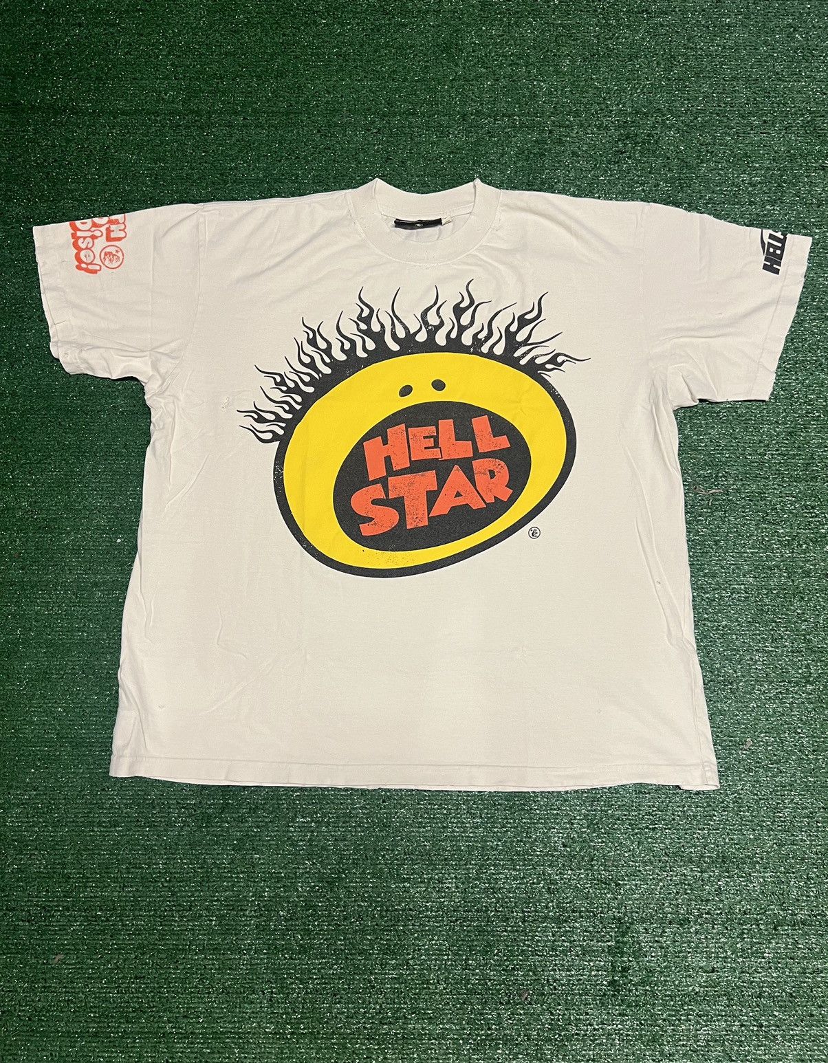 image of Hellstar “Slime” Tshirt - Size Xxl in Cream, Men's