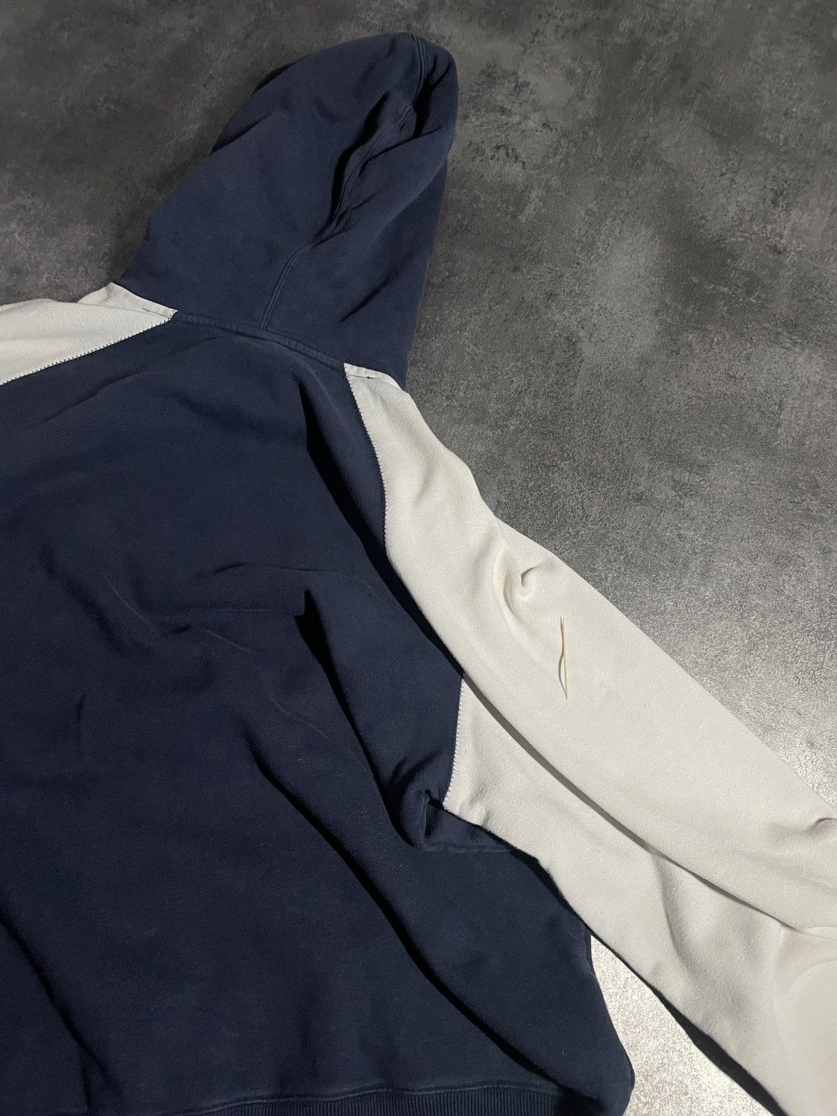Nike × Vintage Nike Vintage Y2K Hoodie Rare Size US XL / EU 56 / 4 - 13 Thumbnail