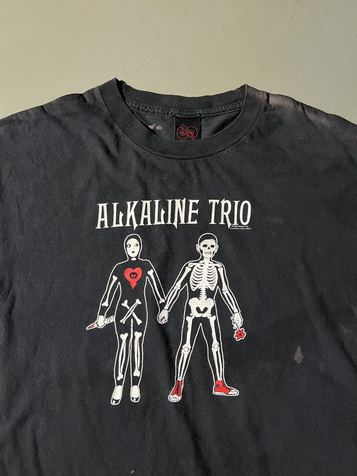 Other 2005 Alkaline Trio “Skeleton Couple” T-shirt Size US M / EU 48-50 / 2 - 2 Thumbnail