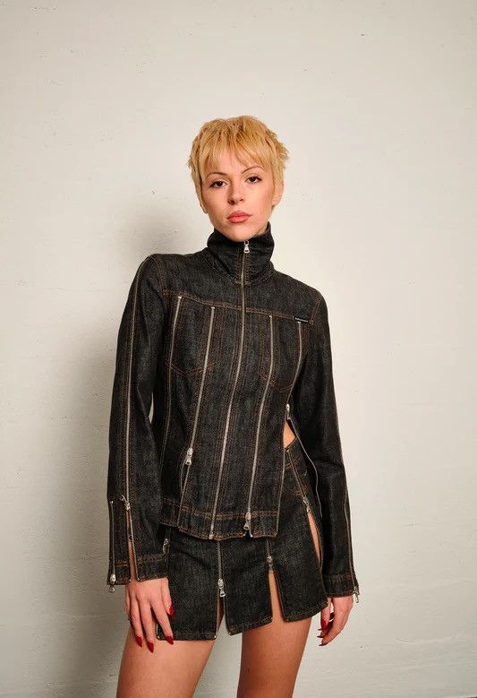 Dolce & Gabbana S/S 2004 Dolce & Gabbana Zipper Denim Set (Jacket + Skirt) Size S / US 4 / IT 40 - 4 Thumbnail