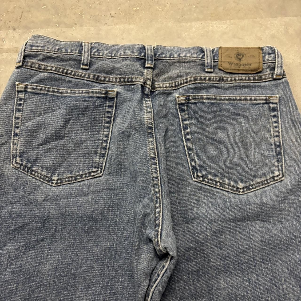 Japanese Brand × Vintage Crazy Vintage Y2K/2000s Medium Wash Essential Denim Jeans! Size US 34 / EU 50 - 7 Thumbnail