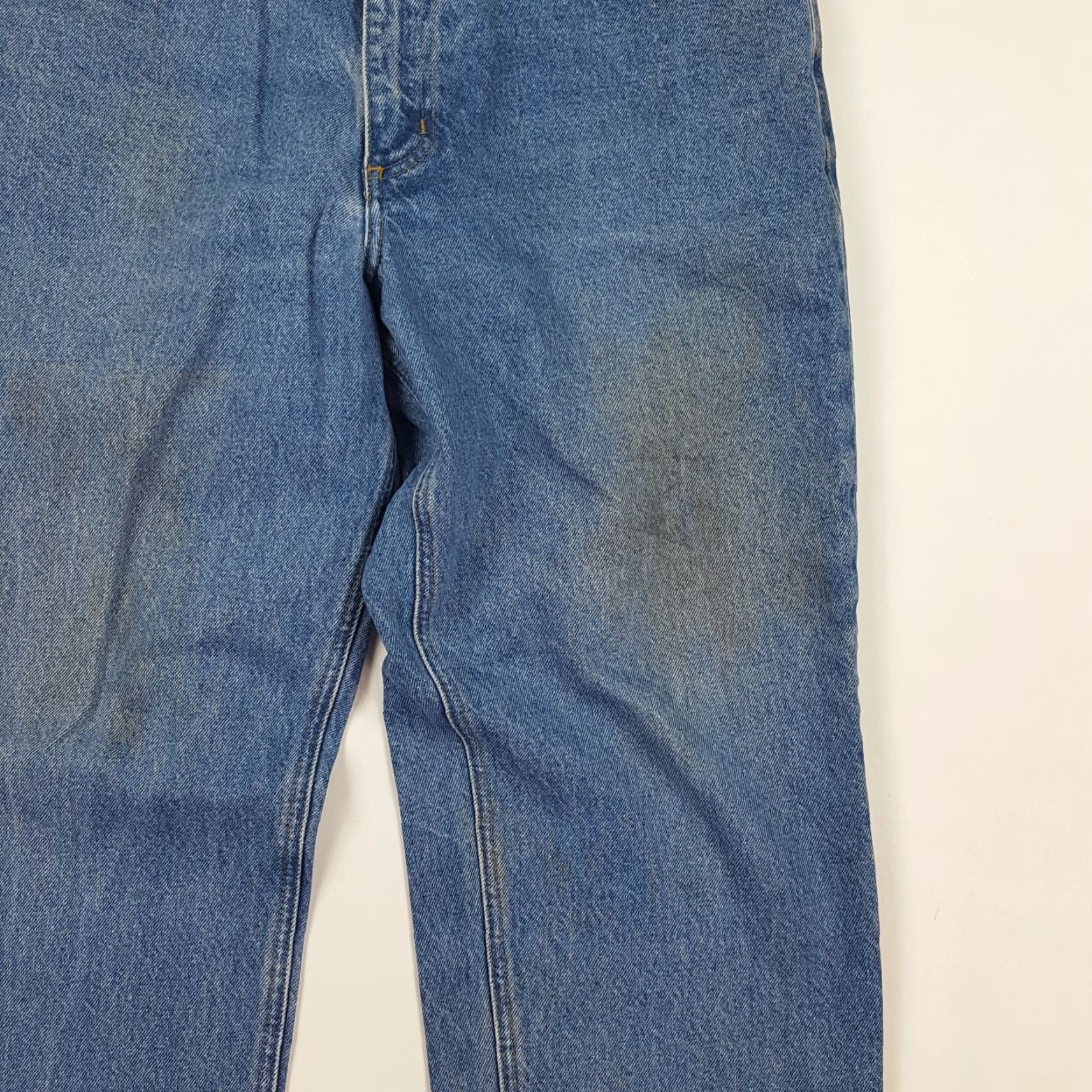 Carhartt VINTAGE Carhartt Jeans Denim Blue 38x30 Distressed Relaxed Tapered Work Logo Men 90s Workwear USA American Retro Modern Fit: Relaxed, Regular Size US 38 / EU 54 - 3 Thumbnail