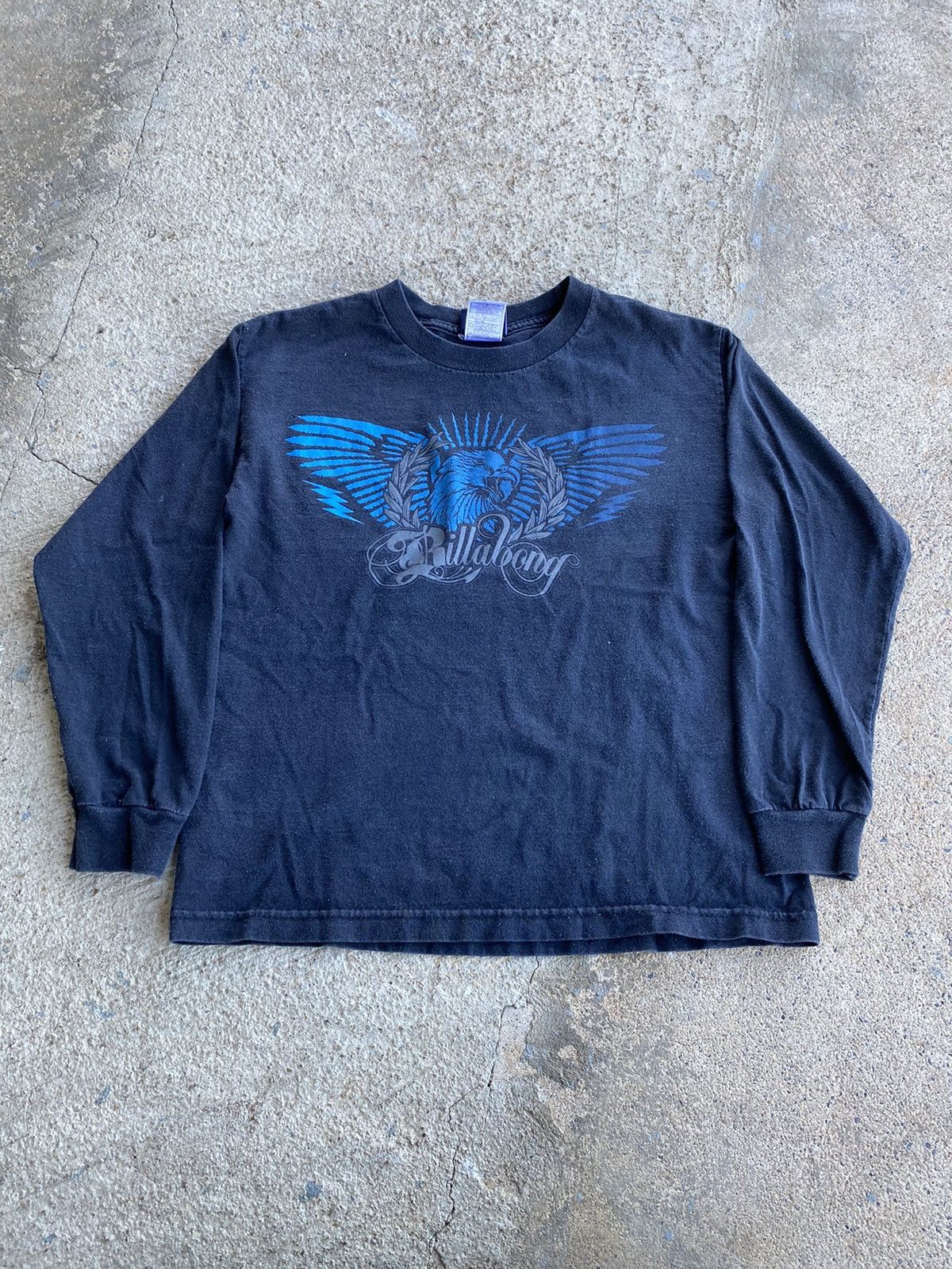 Billabong × Vintage Vintage Y2K Billabong Eagle Longsleeve Faded Surf Shirt Size US S / EU 44-46 / 1 - 1 Thumbnail