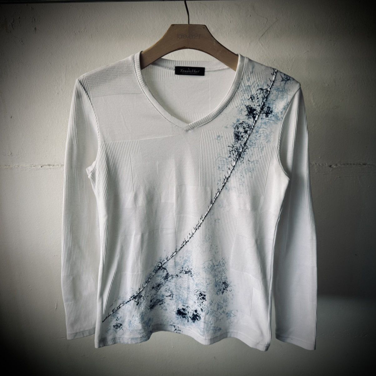 If Six Was Nine VINTAGE TORNADO MART RIBBED ICE SPLASH THUNDER LONG-SLEEVE Size US M / EU 48-50 / 2 - 1 Thumbnail