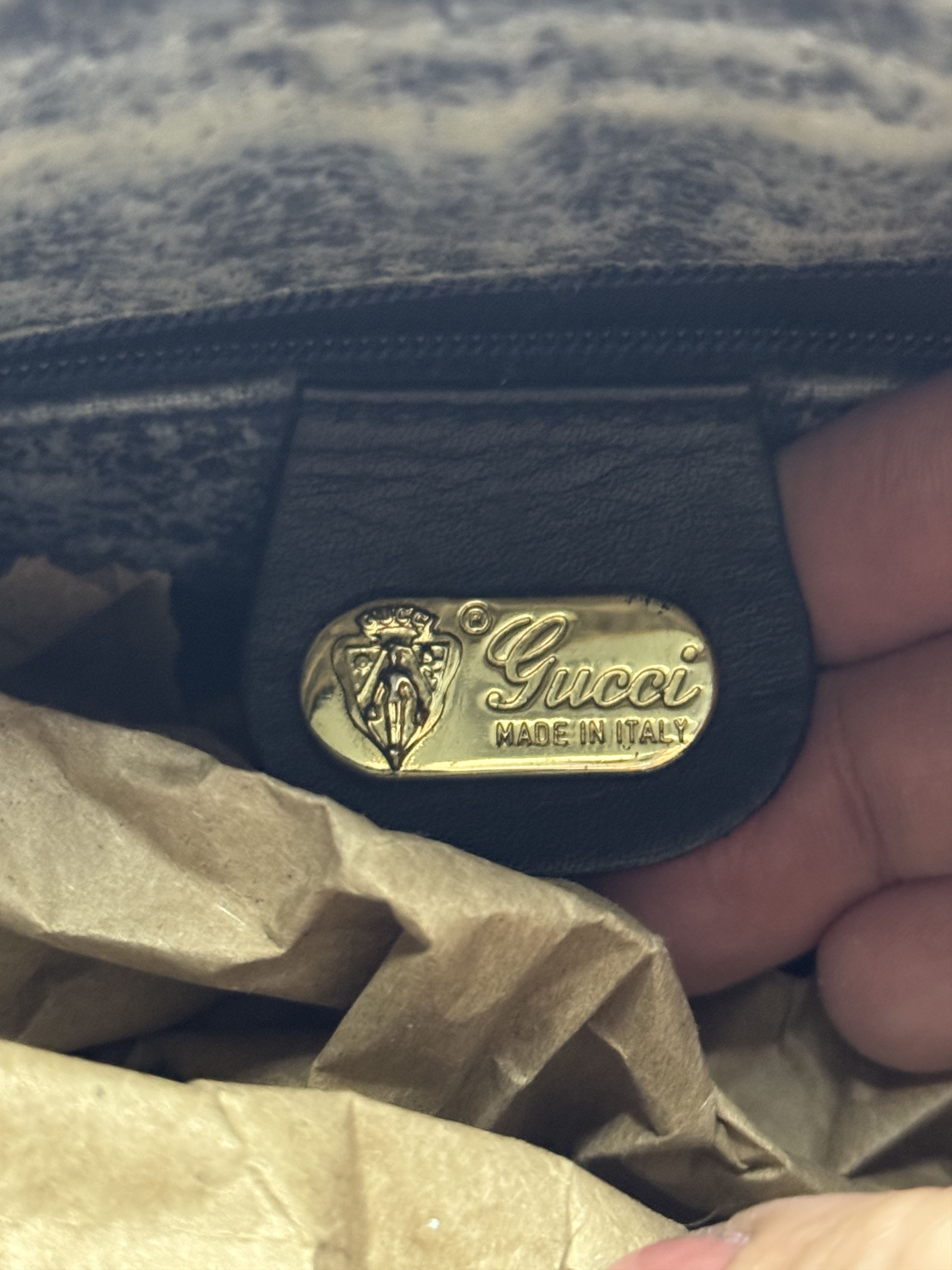 Gucci Vintage Gucci Crossbody Bag Size ONE SIZE - 3 Thumbnail