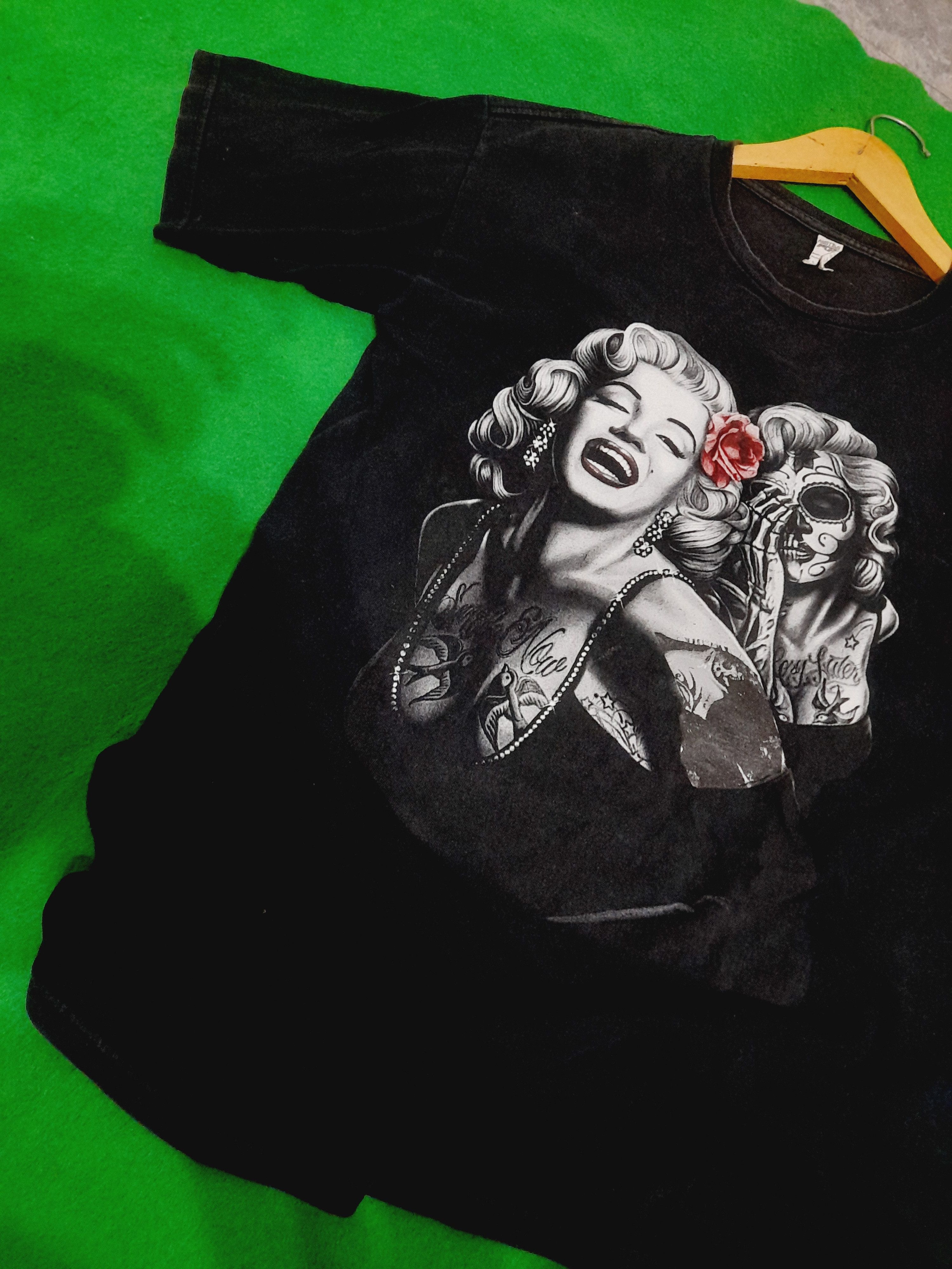 Vintage Vintage Marylin monore tshirt Size US M / EU 48-50 / 2 - 6 Thumbnail
