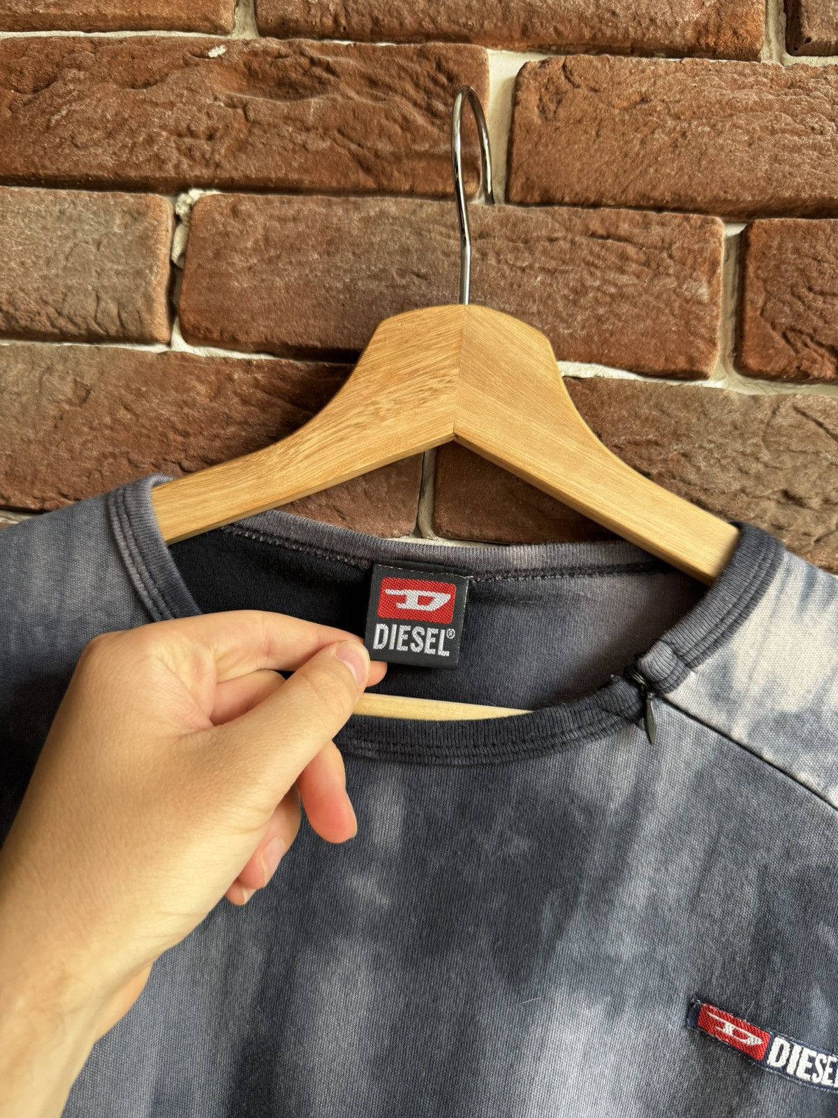 Diesel Vintage Diesel T-Shirt Big Logo Blue Y2k Hype Designer Size US S / EU 44-46 / 1 - 5 Thumbnail
