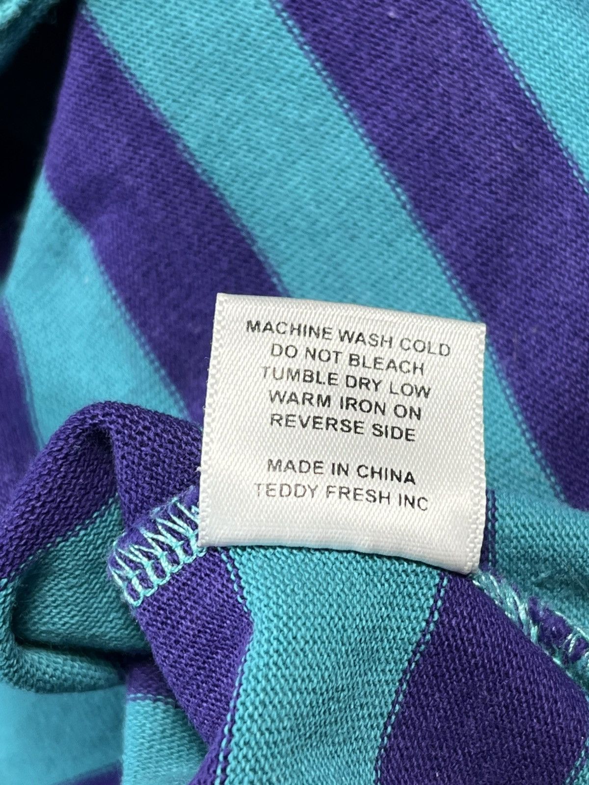 Teddy Fresh Vintage Teddy Fresh Striped Logo T-Shirt Streetwear Size US L / EU 52-54 / 3 - 7 Thumbnail