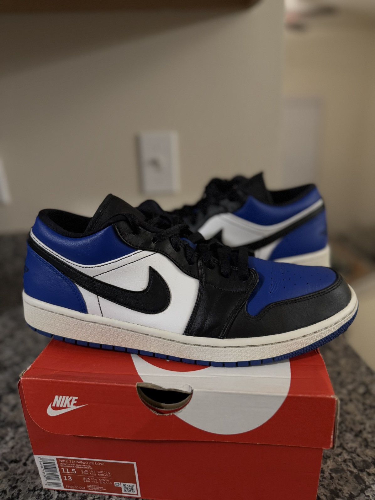 Jordan Brand × Nike Jordan 1 Low Top Blue 2019 Size 11.5 Replacement Box Size US 11.5 / EU 44-45 - 4 Thumbnail
