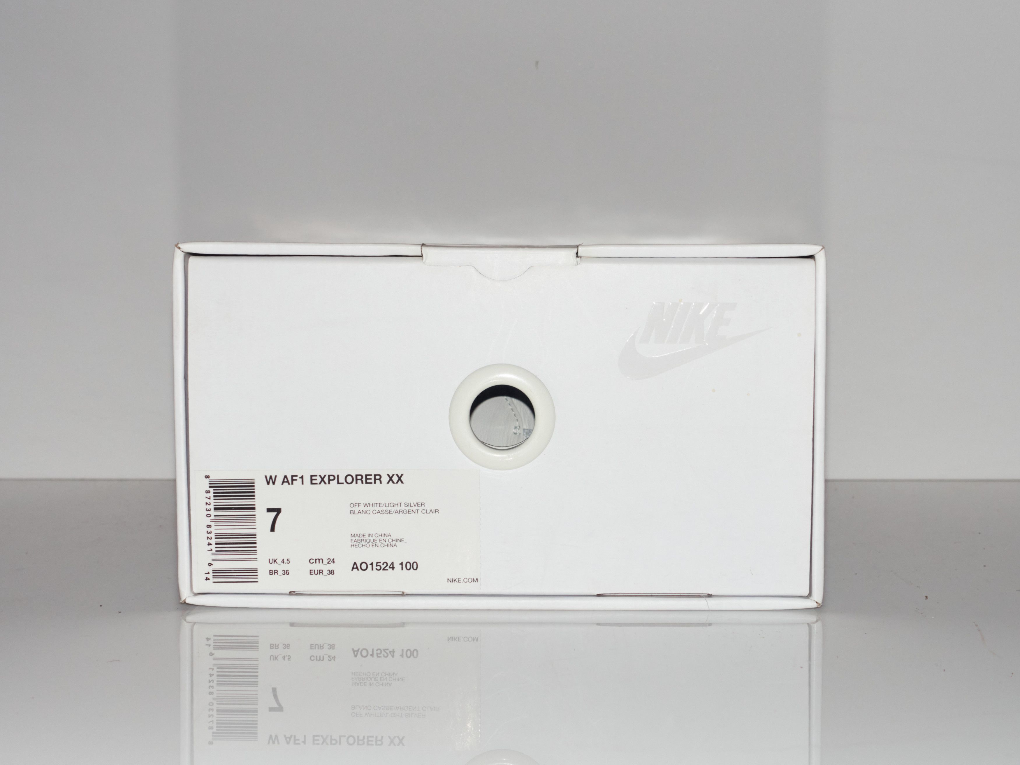 Nike Wmns Nike Air Force 1 Explorer XX Sz 7 AO1524-100 Size US 7 / IT 37 - 10 Thumbnail