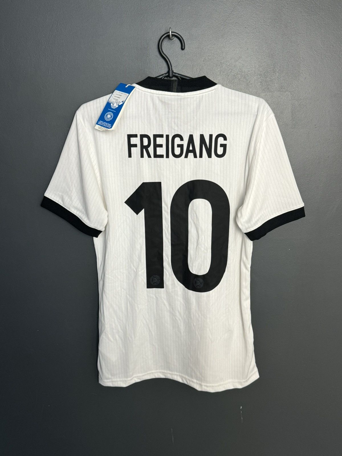 Adidas Germany Anniversary 125 Laura Freigang Football Jersey Size XS / US 0-2 / IT 36-38 - 1 Thumbnail