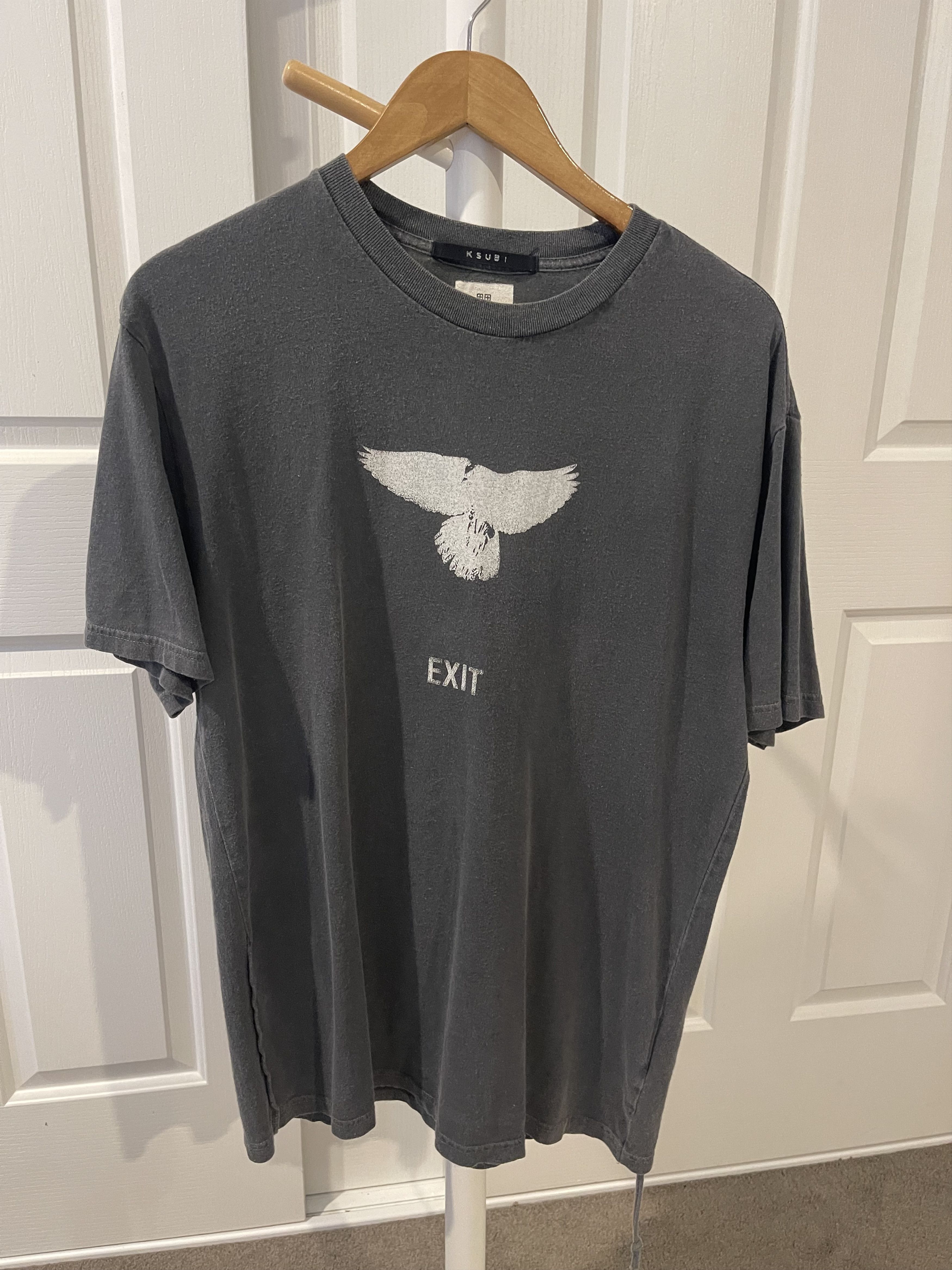 Ksubi Ksubi charcoal angel wings grapic T-shirt Size US S / EU 44-46 / 1 - 1 Thumbnail