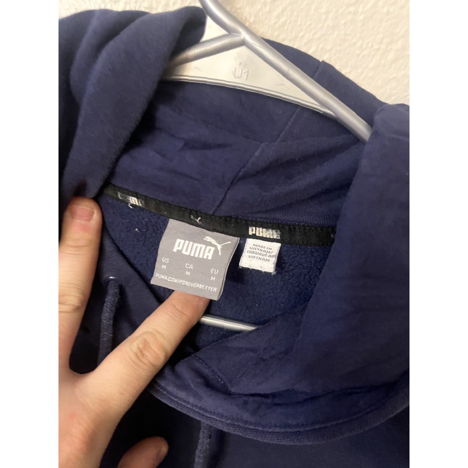 Puma PUMA Pullover Hoodie Sweatshirt Mens M Navy Logo Front Sleeve Logo Front Kangaroo Pocket Hooded Size US M / EU 48-50 / 2 - 4 Thumbnail