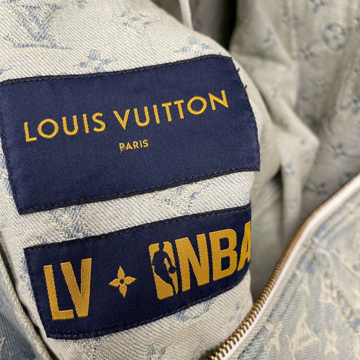Louis Vuitton LV x NBA all over logo hooded denim jacket 50 99 new Size US M / EU 48-50 / 2 - 5 Thumbnail