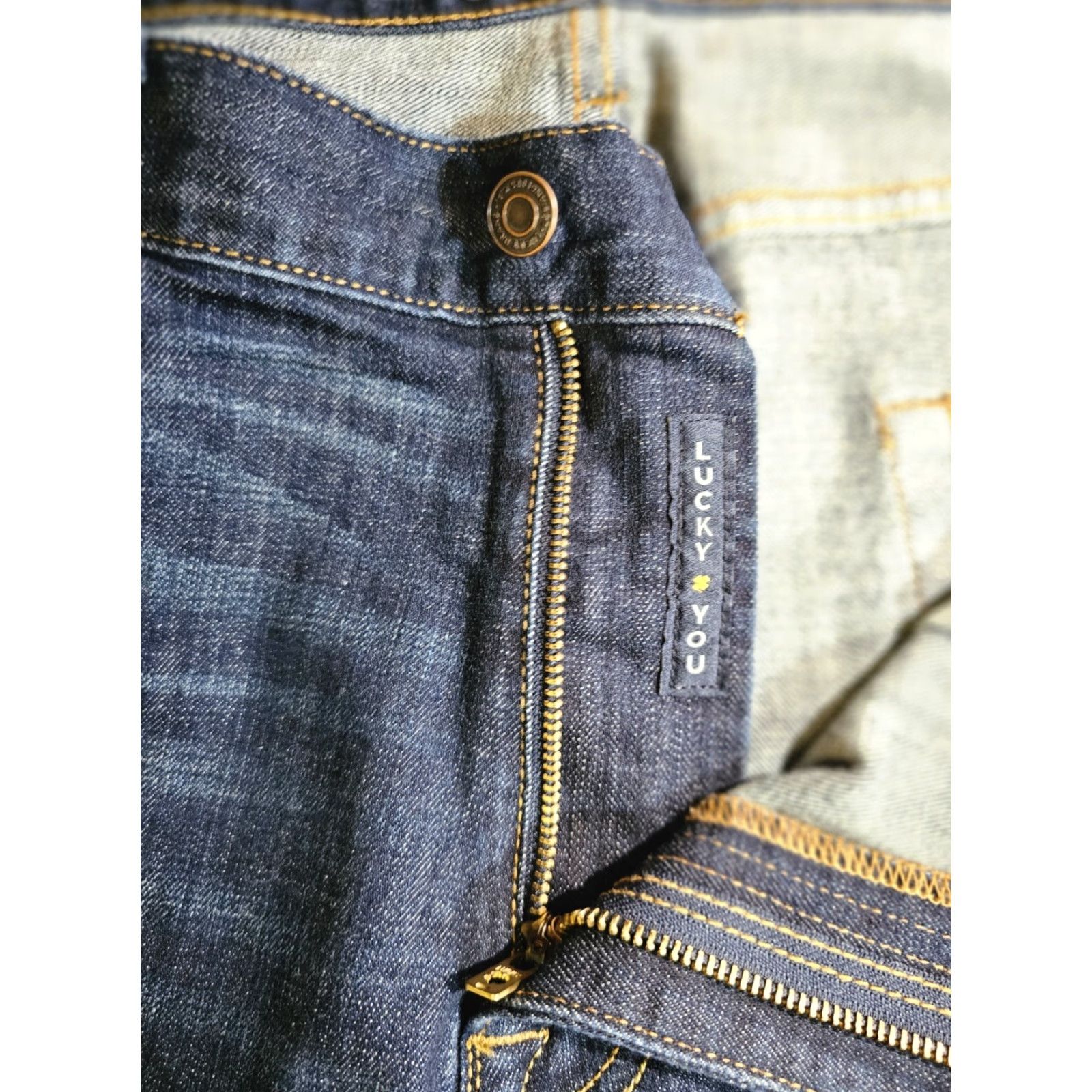 Lucky Brand Lucky Brand Signature Denim Jeans 410 Athletic Slim Dark Wash Men 40x30 Denim Jeans Slim Straight Logo USA 410 Athletic Slim Dark Wash Mens 40x30 Size US 40 / EU 56 - 7 Thumbnail