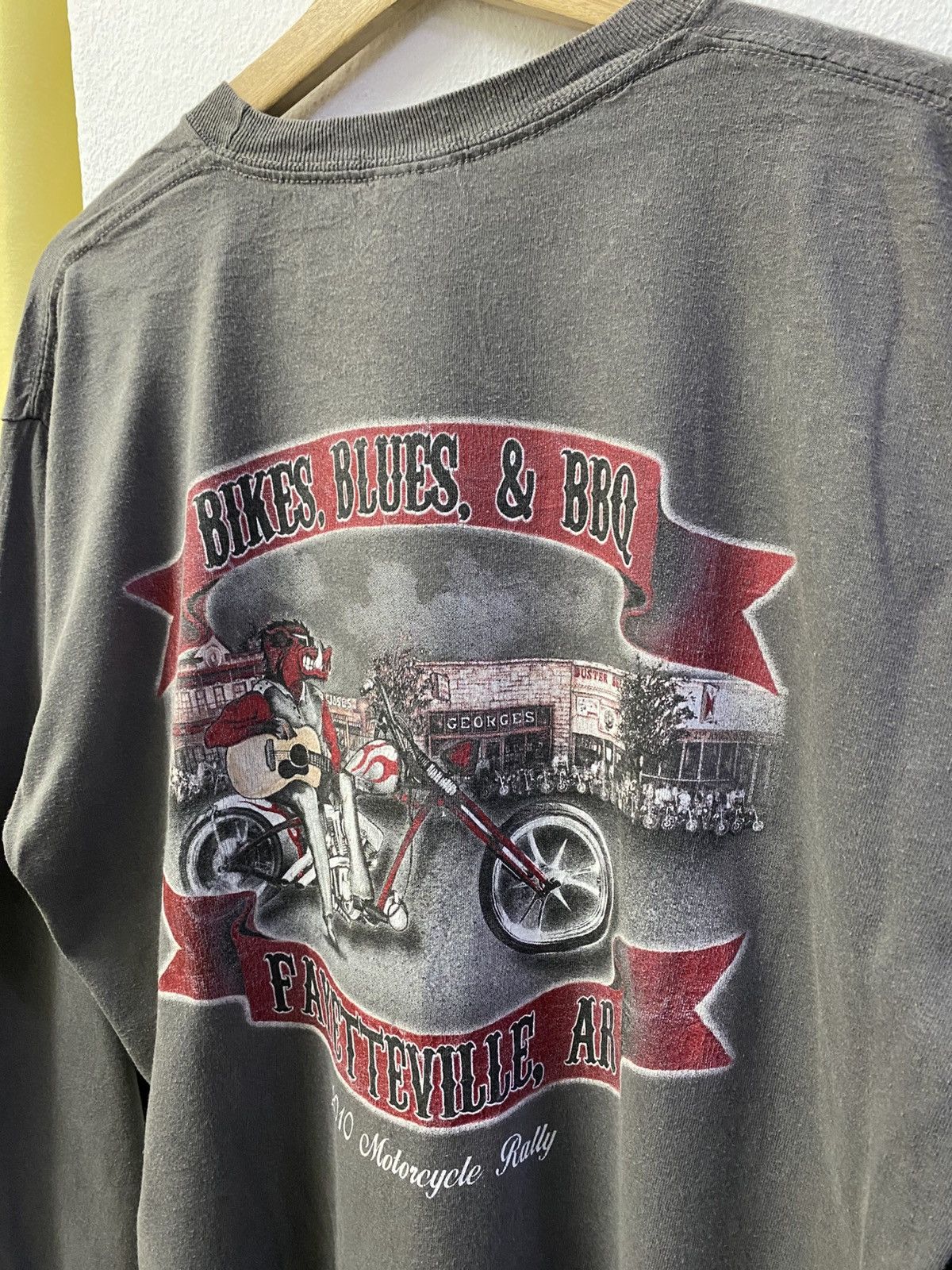 Vintage Rare Bikes Blues & BBQ Motorcycle Rally Tee Size US L / EU 52-54 / 3 - 3 Thumbnail