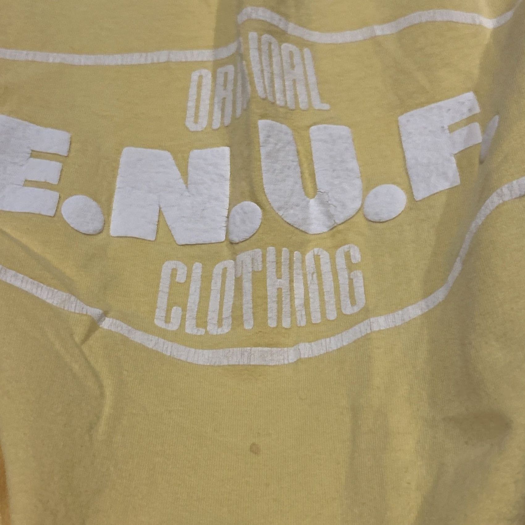 Vintage VINTAGE E.N.U.F. Clothing Co. Yellow Surf tank top XL Men Crew Neck Sleeveless Graphic Print Summer 80s 90s California United States Size US XL / EU 56 / 4 - 3 Thumbnail
