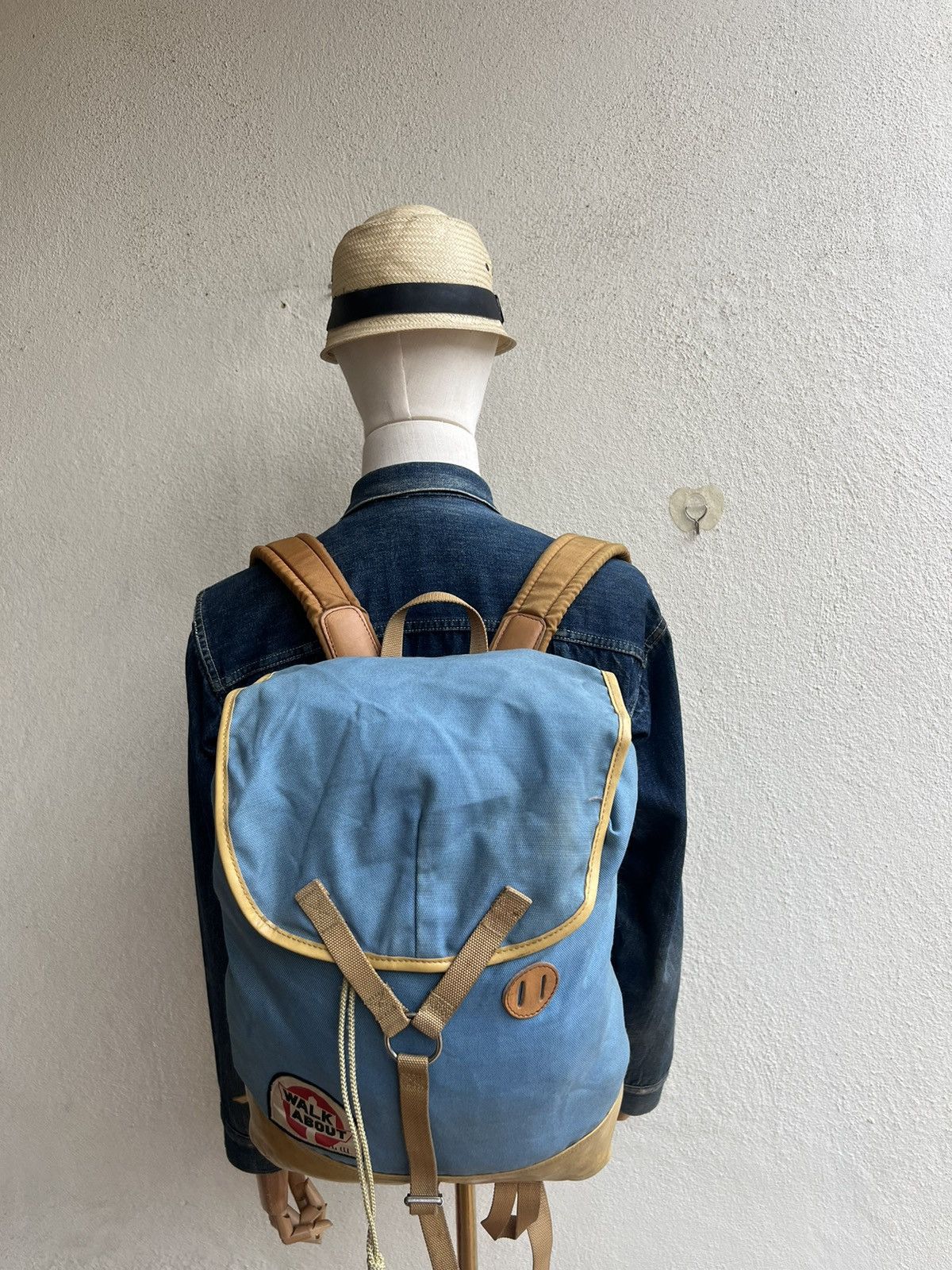 Vintage Vintage 80s WALK ABOUT Faded Stains Muddy Backpack Size ONE SIZE - 4 Thumbnail