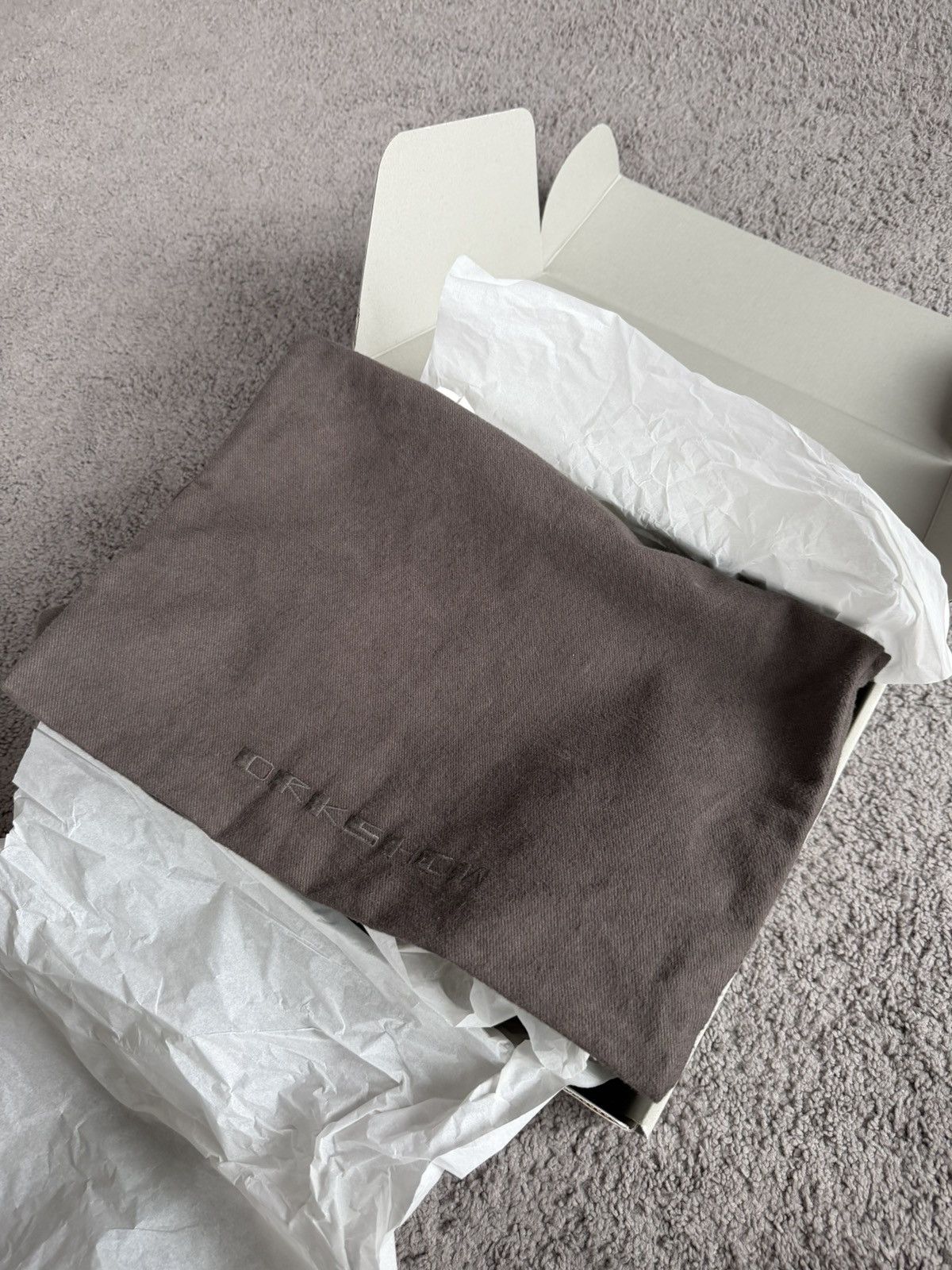 Rick Owens Rick Owens Cargo sneakers w/ bag black & milk 46 worn once Size US 13 / EU 46 - 4 Thumbnail