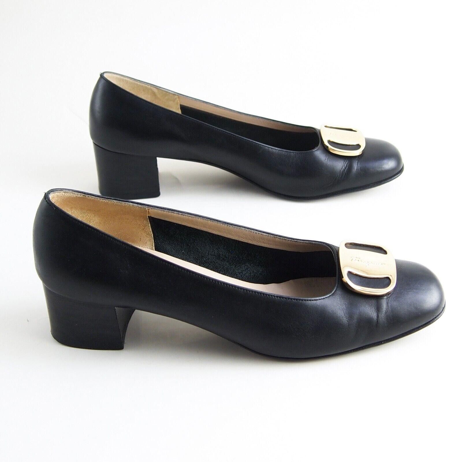 Salvatore Ferragamo Ferragamo Vara Mid Heel Pumps Black US 8 EU 38 M Size US 8 / IT 38 - 7 Thumbnail