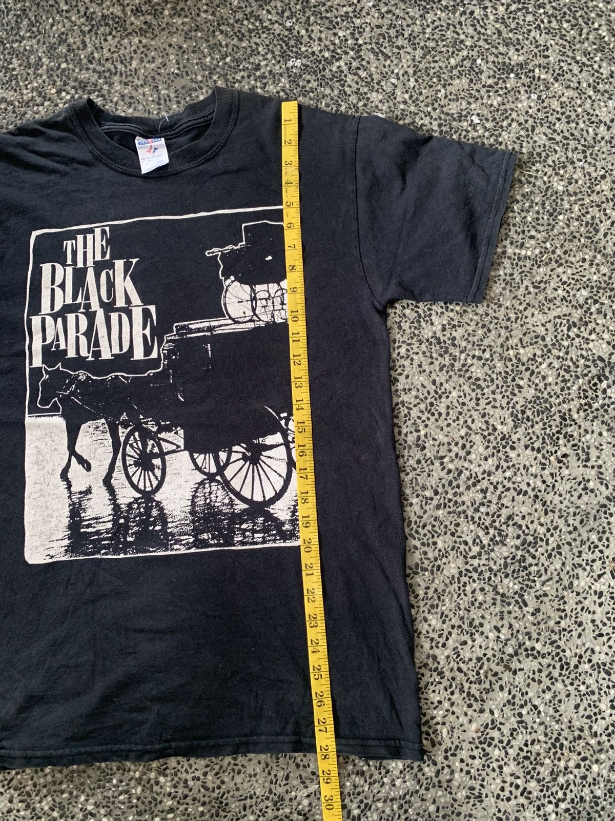Band Tees Vintage The Black Parade My Chemical Romance Band T shirt Size US M / EU 48-50 / 2 - 8 Thumbnail