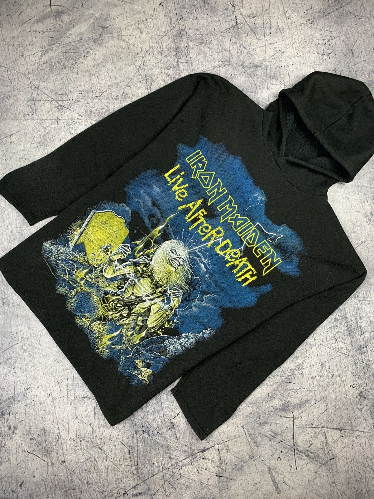 Band Tees Vintage Iron Maiden Rock Band Hoodie Live After Death 1985 Size US XL / EU 56 / 4 - 1 Thumbnail