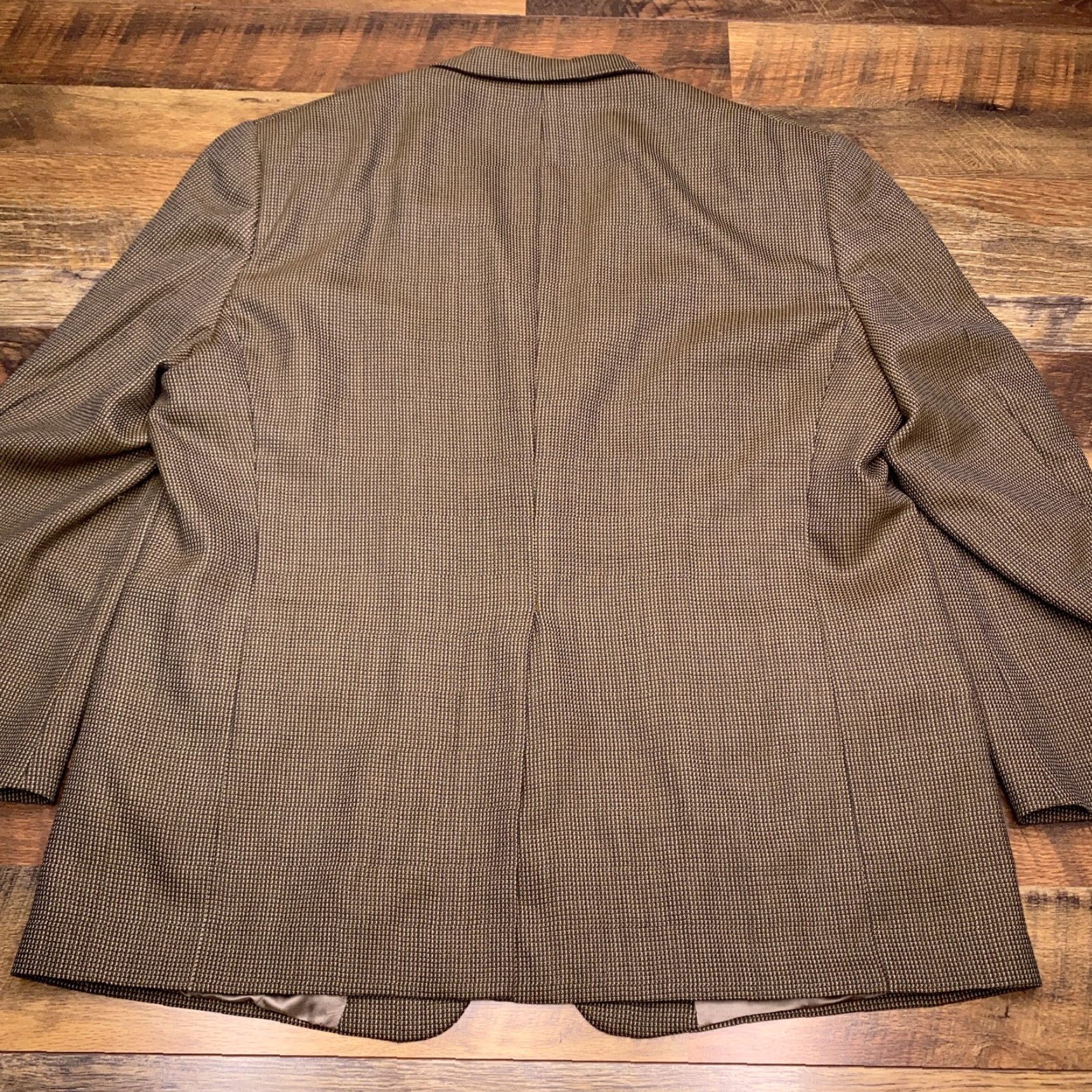 Hart Schaffner Marx VINTAGE Hart Schaffner Marx Blazer Mens 48R Brown Wool Tweed Notch Lapel 2-Button Single-Breasted Sport Coat Geometric Chest 52 Regular Size 48R - 3 Thumbnail