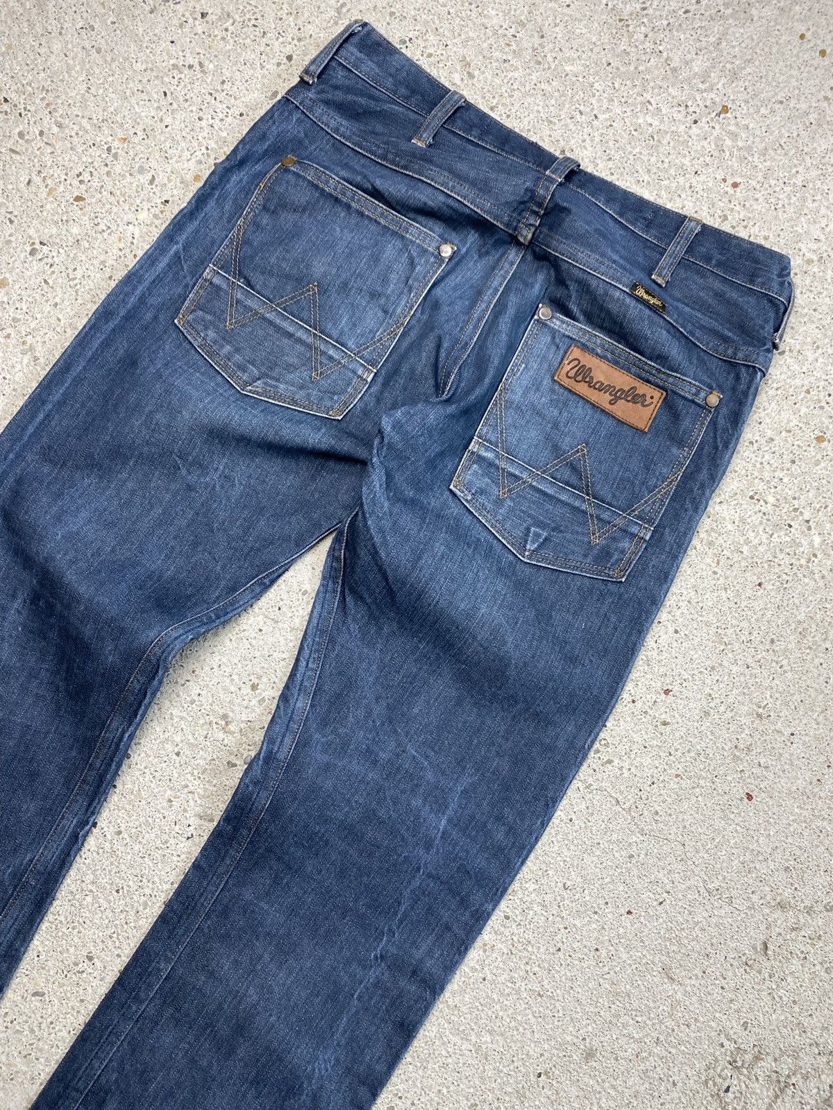 Wrangler Wrangler raw selvedge denim jeans japan shuttle loom Size US 31 - 12 Thumbnail
