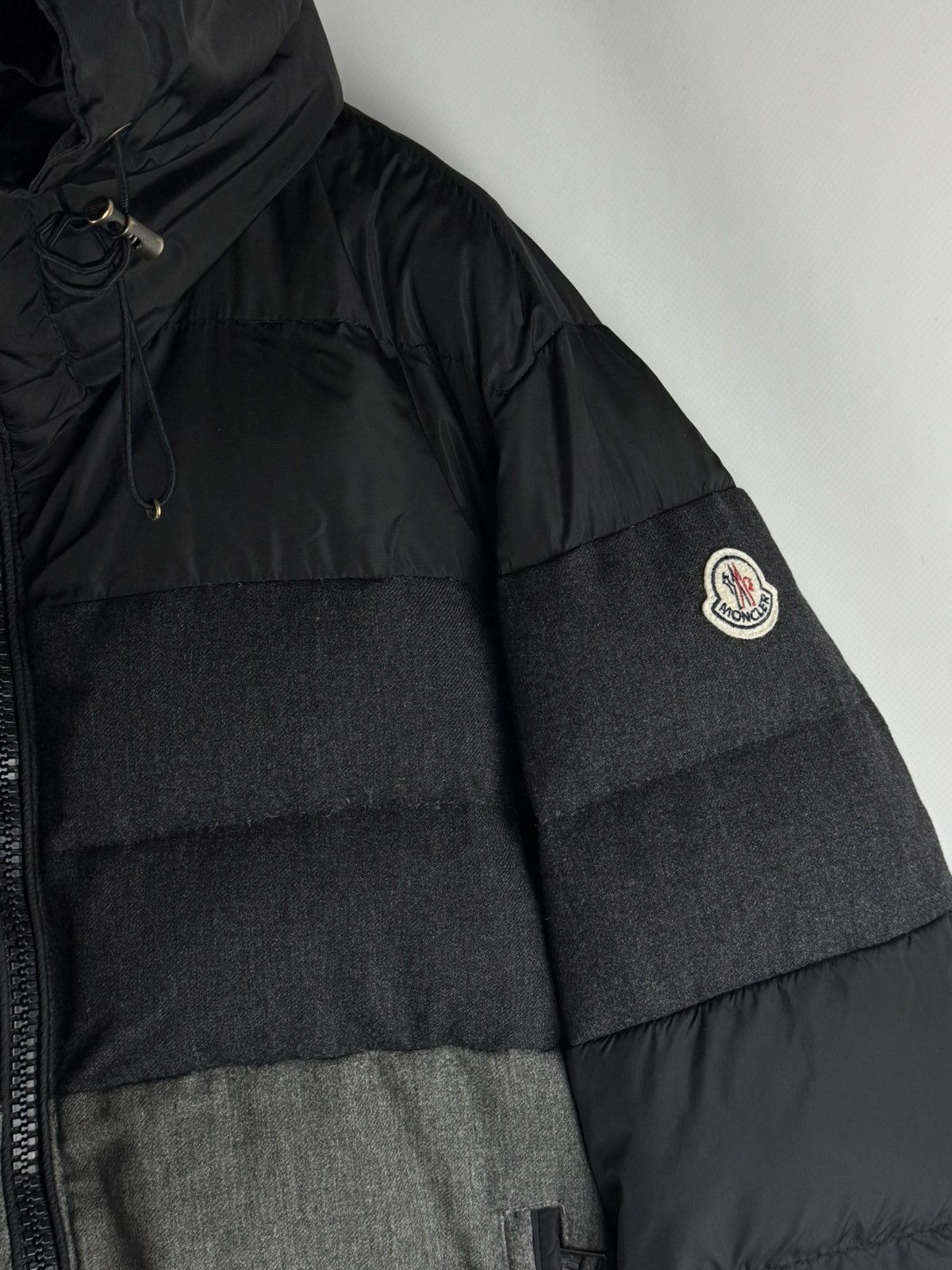 Moncler Moncler Harvey Men Hooded Down Jacket Coat Size 4 Size US M / EU 48-50 / 2 - 2 Thumbnail