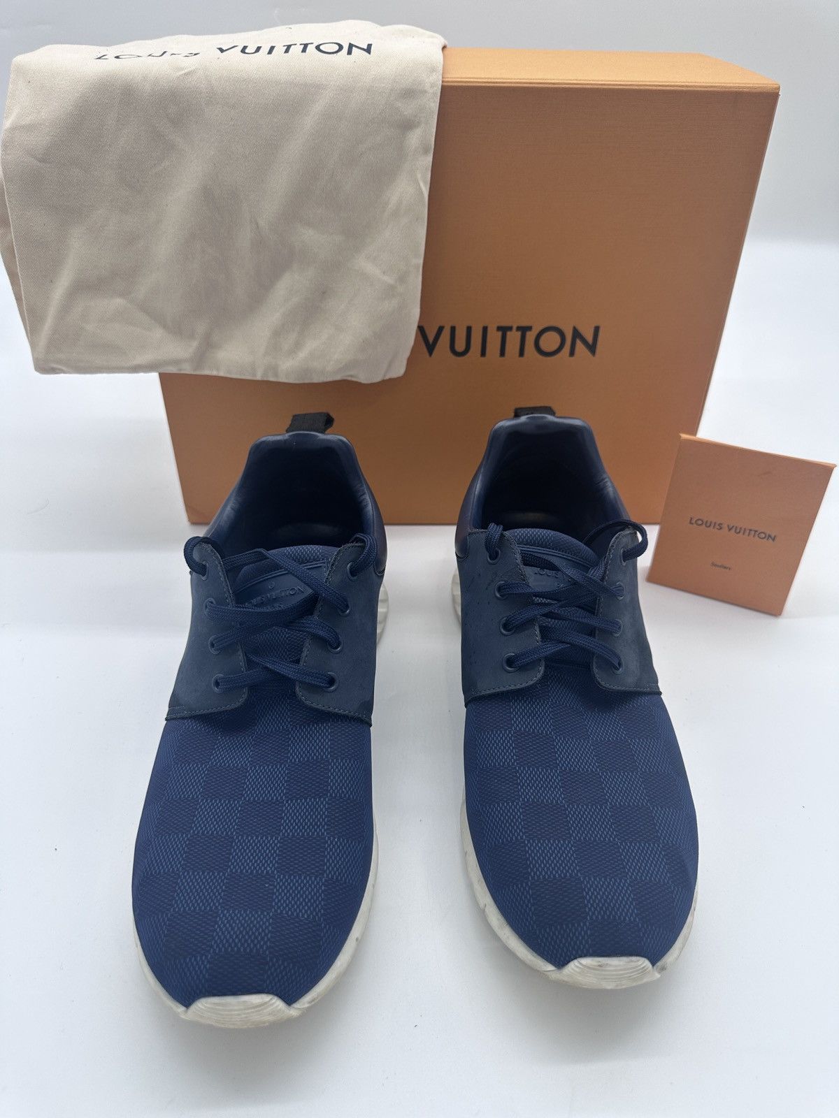 Louis Vuitton Louis Vuittom Runner Sneaker Blue Size 9.5 LV 10.5 USA Size US 9.5 / EU 42-43 - 2 Thumbnail