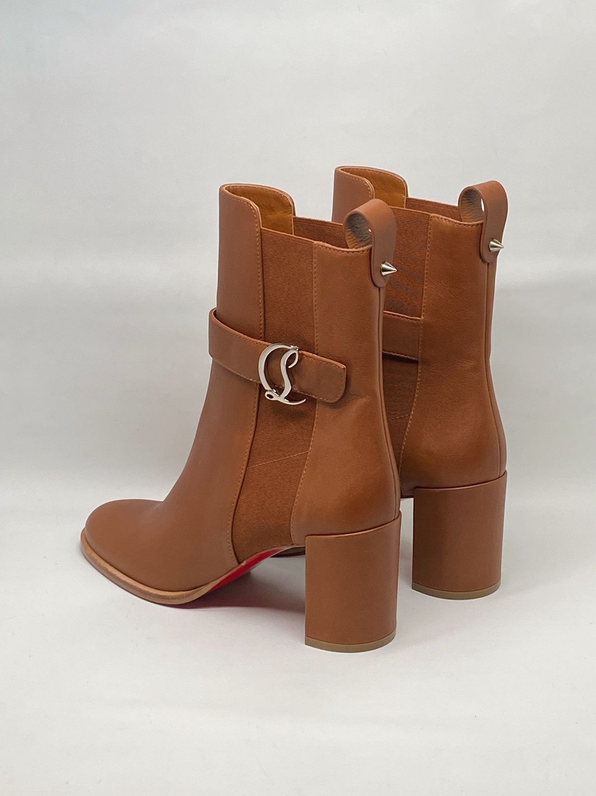 Christian Louboutin Christian Louboutin Leather 70 Chelsea Booties size 37.5 Size US 7.5 / IT 37.5 - 9 Thumbnail