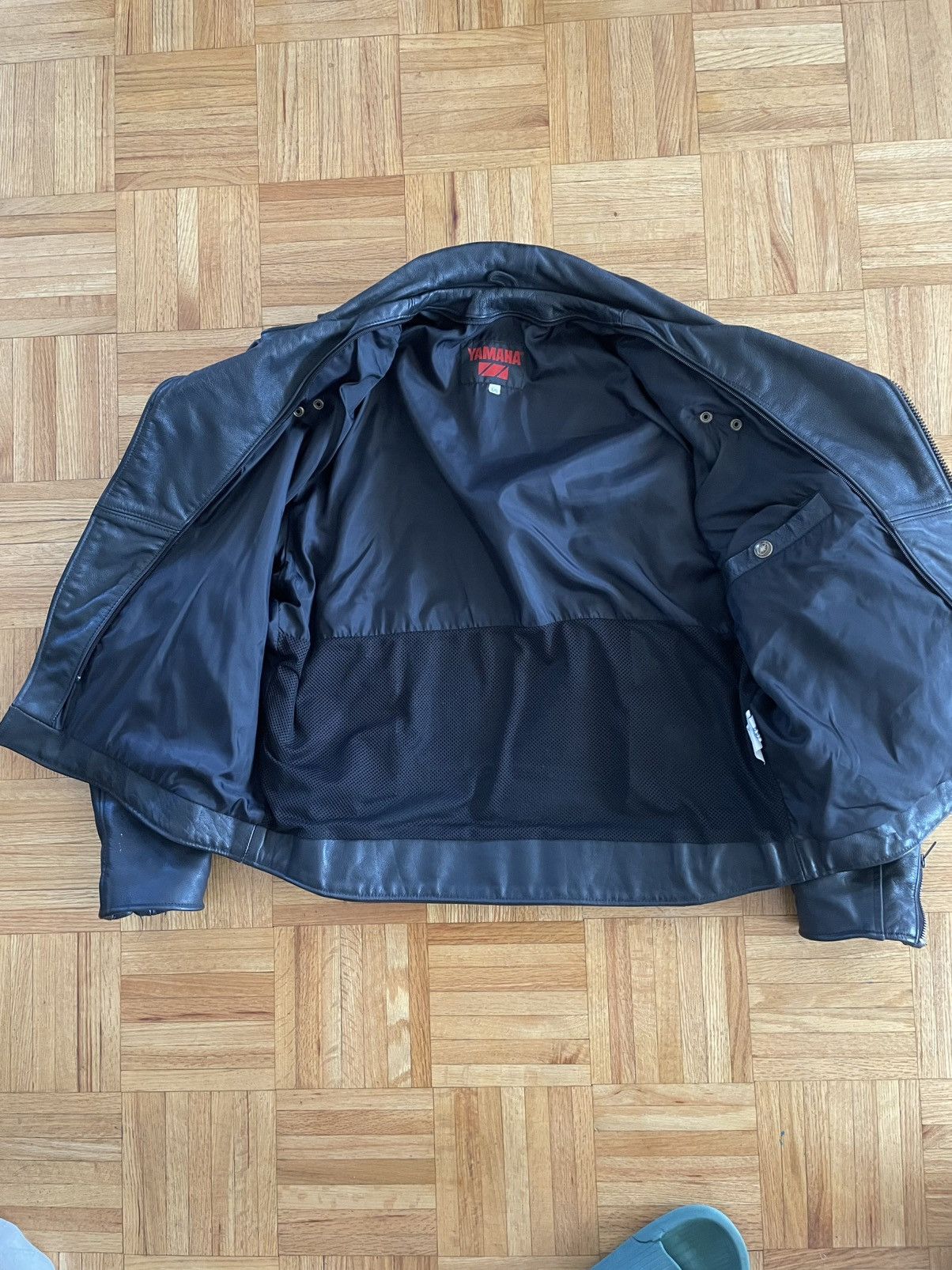 Yamaha Vintage 80s Yamaha Leather Biker Jacket Size US L / EU 52-54 / 3 - 5 Thumbnail