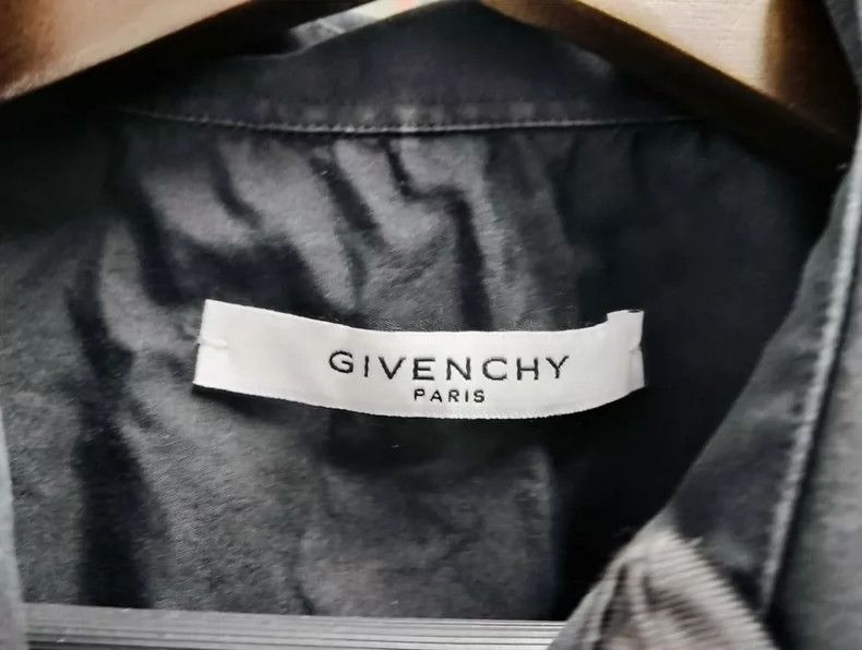 Givenchy Givenchy Size42 Black Shirt Size 42 Size US M / EU 48-50 / 2 - 4 Thumbnail