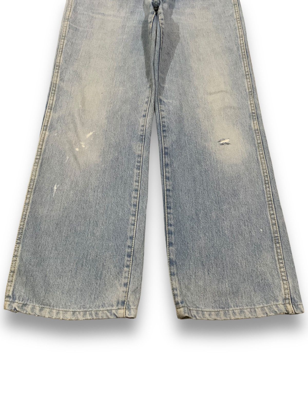 Wrangler Vintage 90s Wrangler Blue Washed Straight Leg Ripped Jeans Size US 29 - 7 Thumbnail