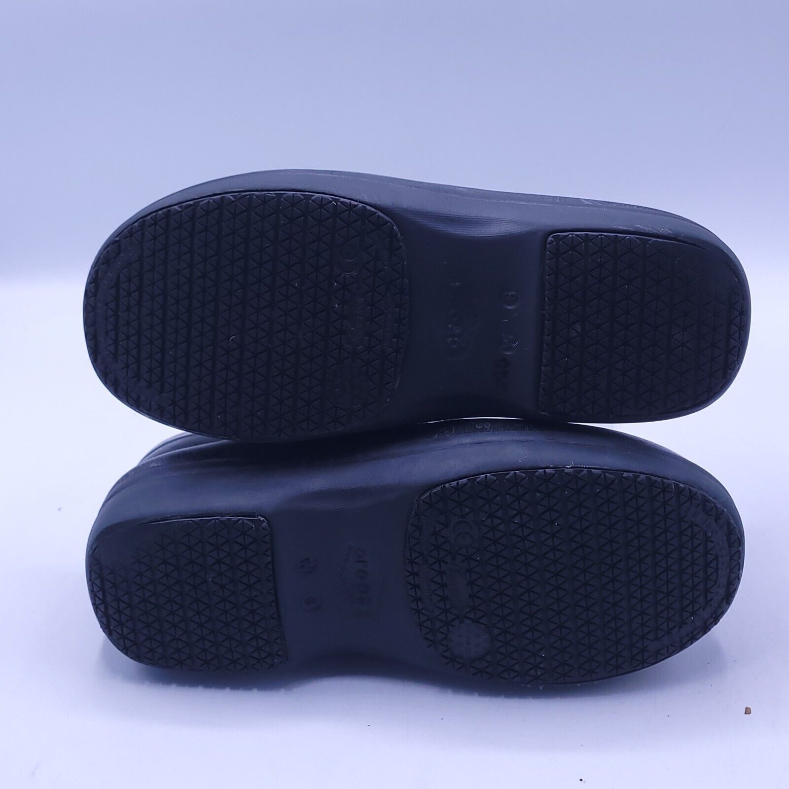 Crocs Crocs Casual Comfort Mule Clog Womens Size 6 Black Rubber Size US 6 / IT 36 - 7 Thumbnail