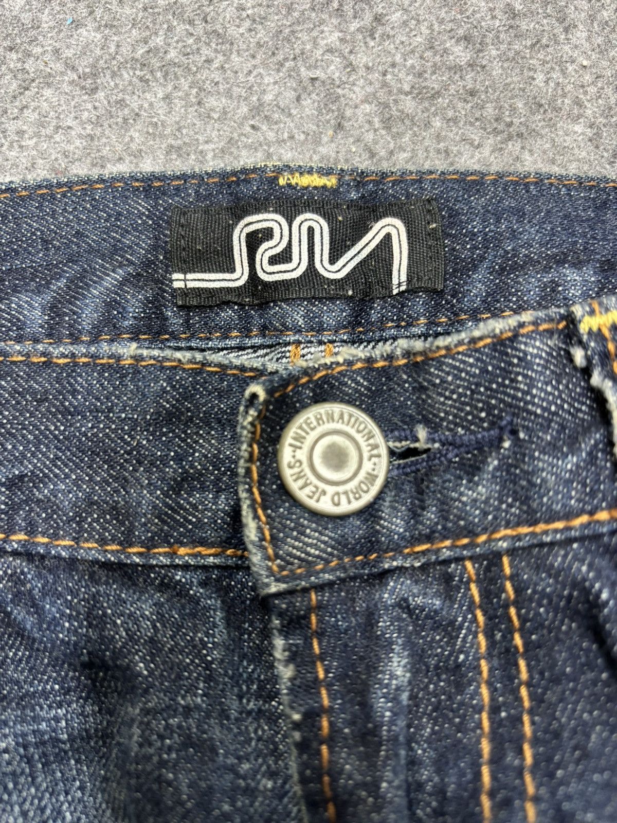 Japanese Brand RNA INC Multipockets Distressed Denim Size US 31 - 12 Thumbnail