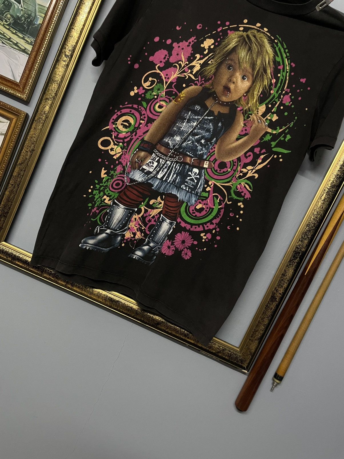 Vintage 1990s Punk Not Dead Girl Mass Media Sunfaded Tshirt Short Sleeve T Shirts