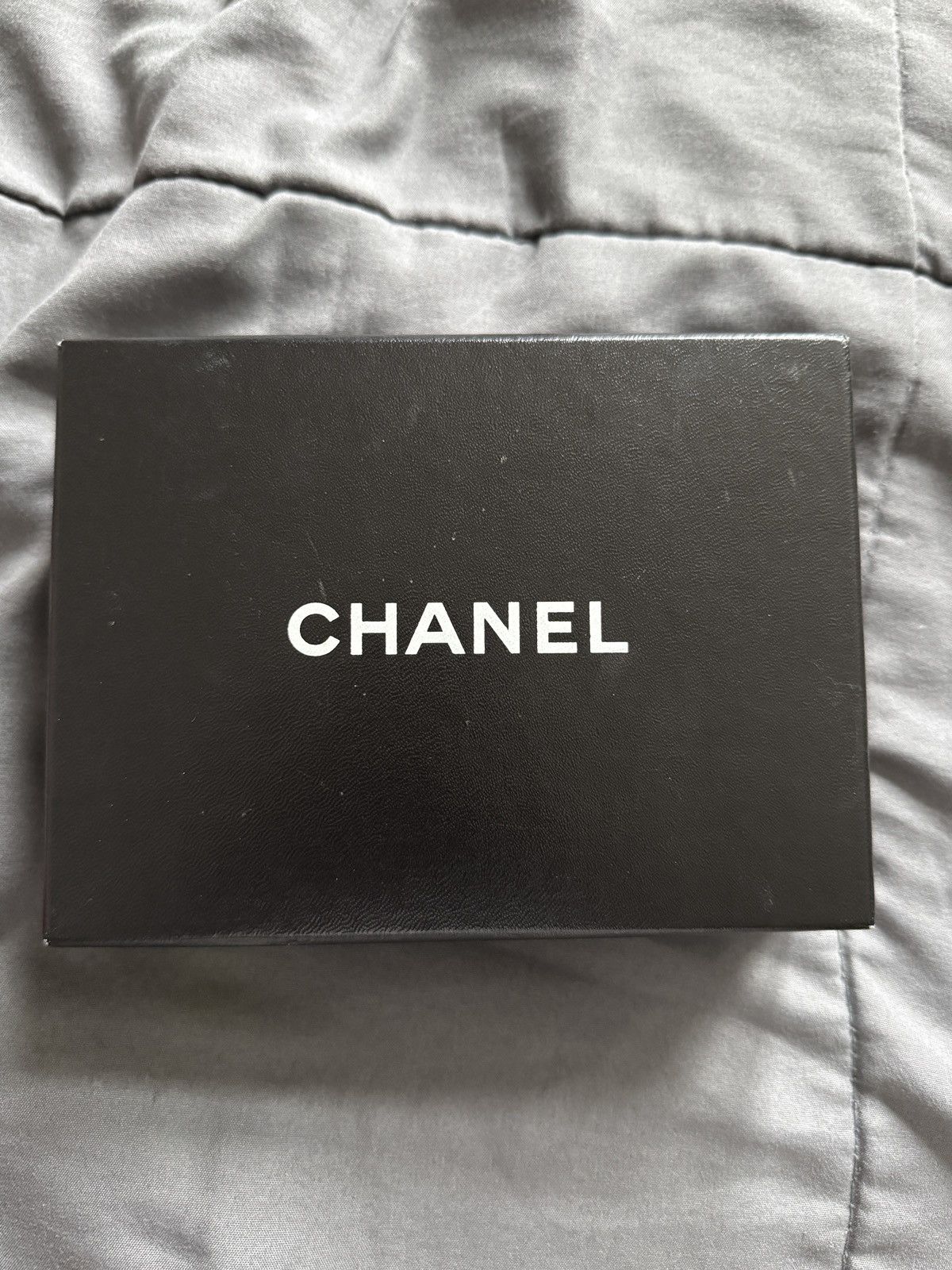 Chanel Chanel CC Logo Caviar Leather Zippered Wallet Size ONE SIZE - 3 Thumbnail