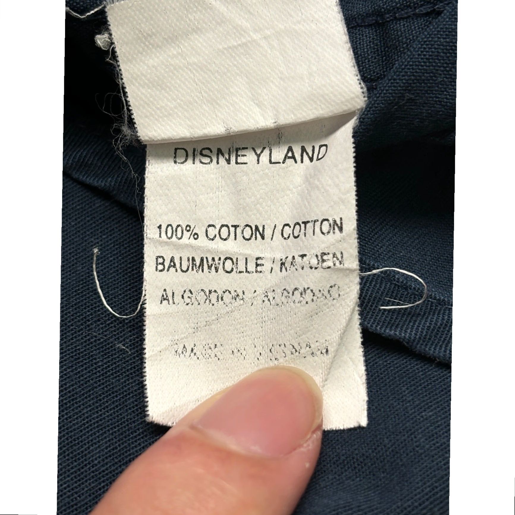 Vintage VINTAGE Disneyland Paris Button-Up Shirt Mens L Cotton Blue Embroidered Tigger Winnie the Pooh Button-Down Long Sleeve Size US L / EU 52-54 / 3 - 5 Thumbnail