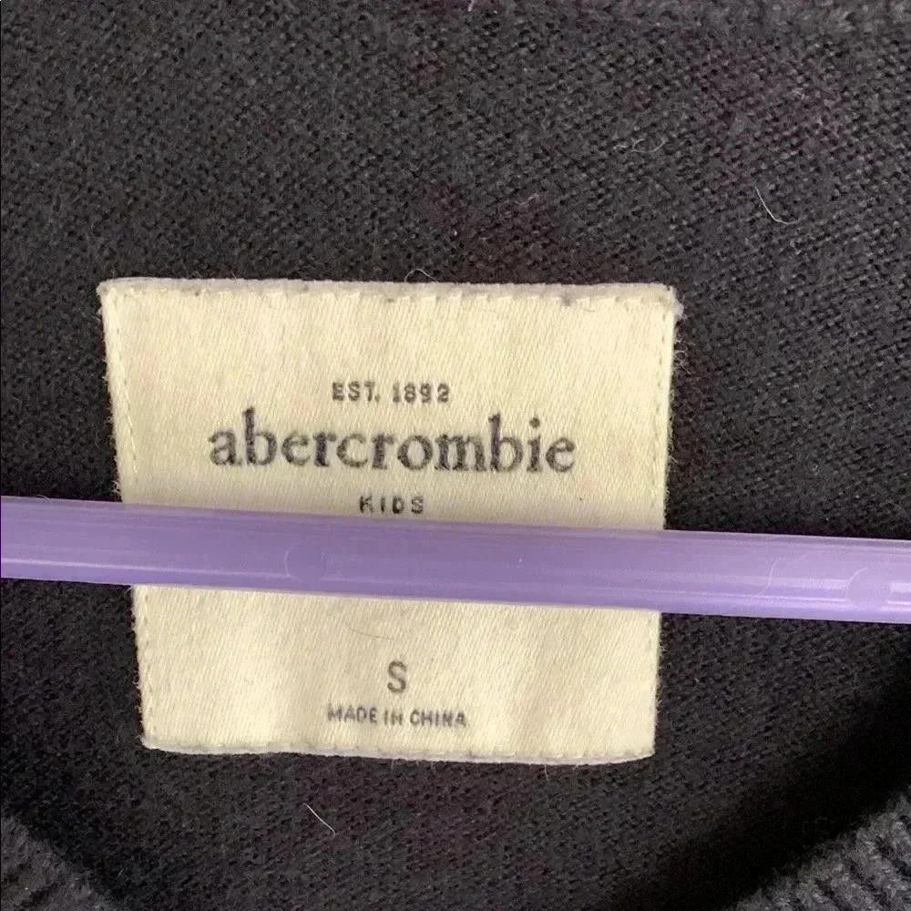 Abercrombie & Fitch Abercrombie & Fitch Black Sweater Size US S / EU 44-46 / 1 - 2 Thumbnail