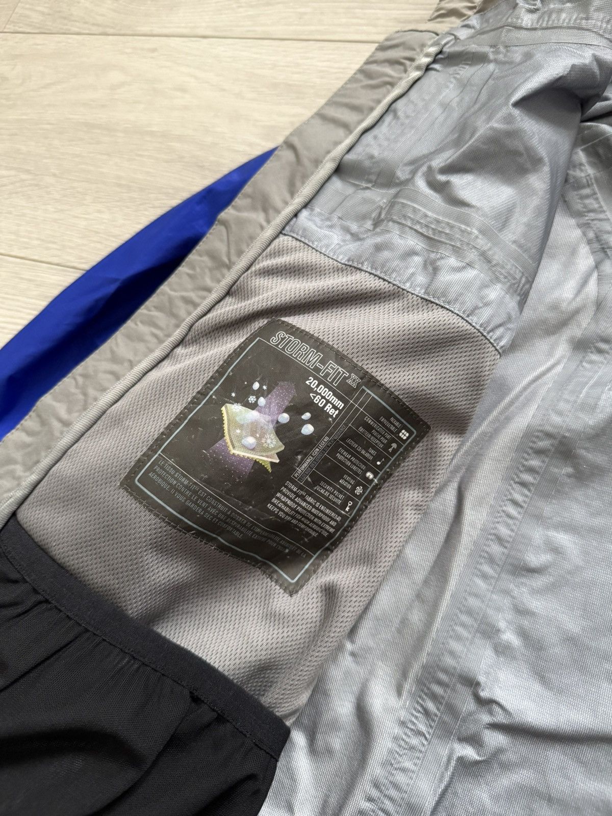Nike ACG Nike ACG 00s Storm Fit Technical Waterproof Panelled Jacket Size US XXL / EU 58 / 5 - 7 Thumbnail