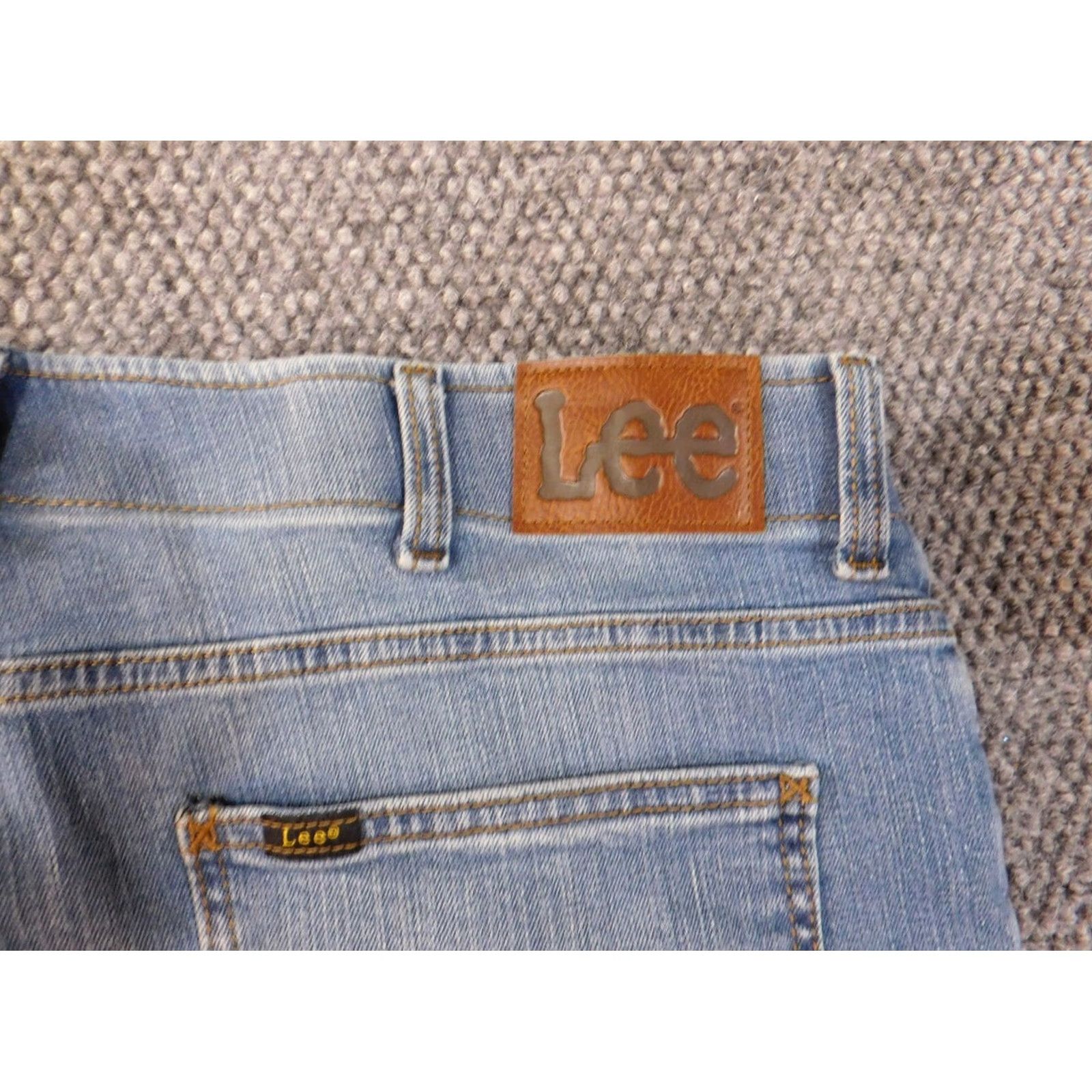 Lee Lee Jeans Men 40x32 Blue Denim Straight Regular Stretch Waist Inseam 32 Classic Set USA Pockets Zipper Size US 40 / EU 56 - 7 Thumbnail