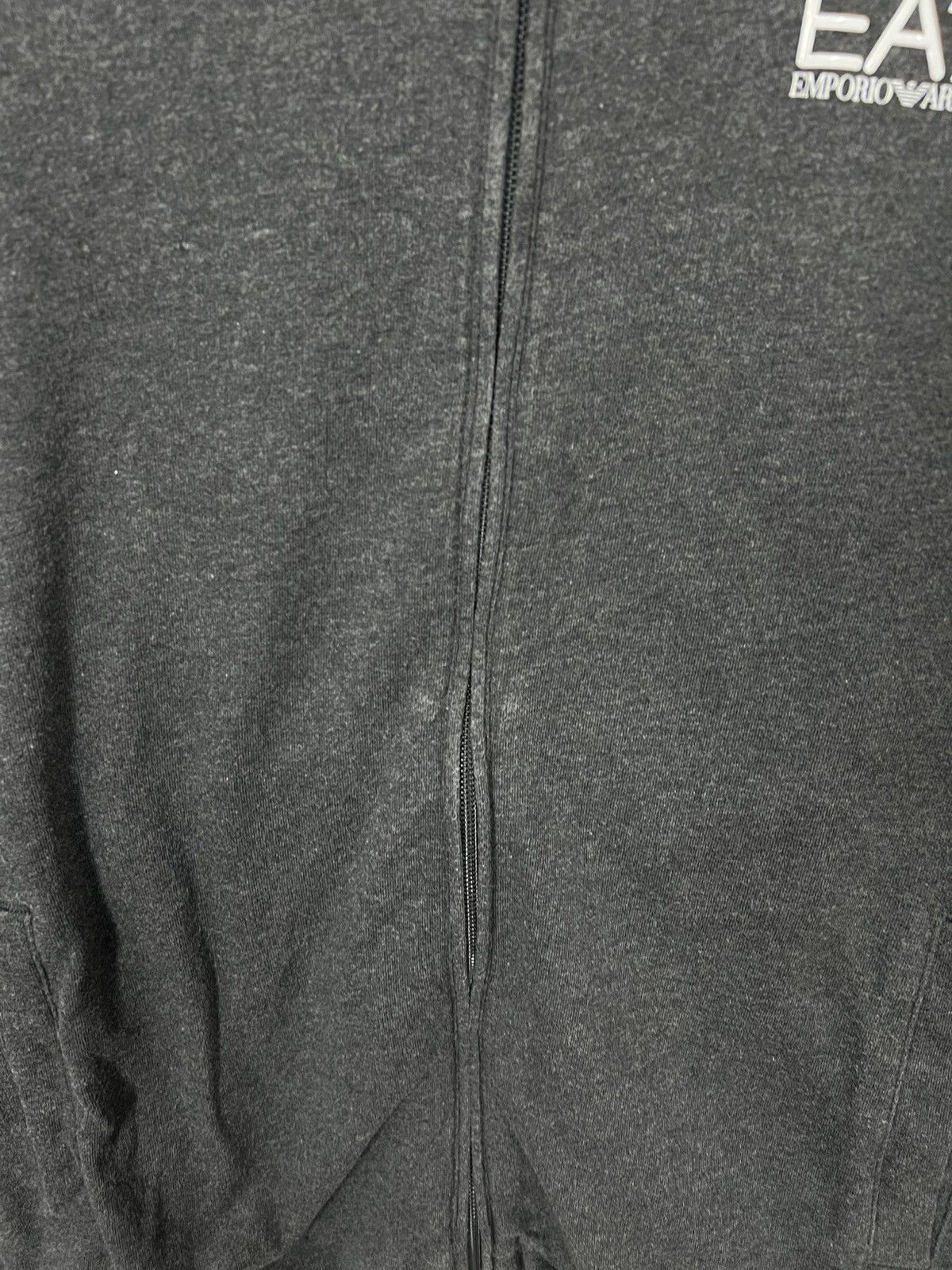 Emporio Armani Vintage streetwear Emporio Armani EA7 Full Zip Sweatshirt Size US M / EU 48-50 / 2 - 2 Thumbnail