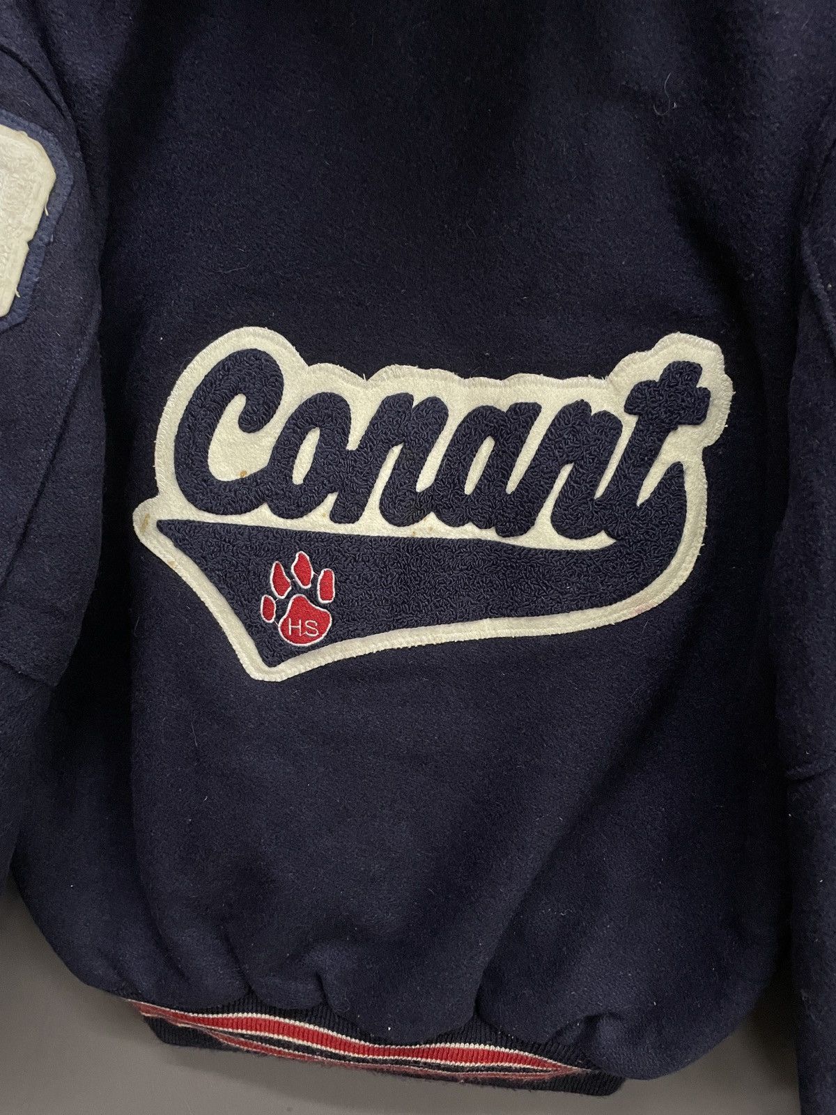 Delong Rare Design Vintage Brand Delong Wool Hoodie Varsity 1980s Size US L / EU 52-54 / 3 - 9 Thumbnail