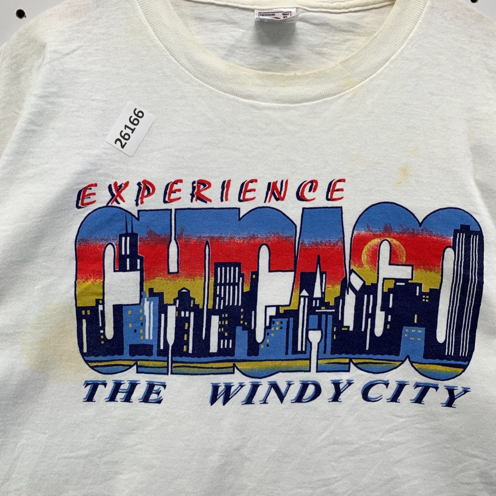 Delta VINTAGE Delta Pro Weight Chicago Shirt White Adult XL Short Sleeve 24.5x31 Mens Size US XL / EU 56 / 4 - 6 Thumbnail
