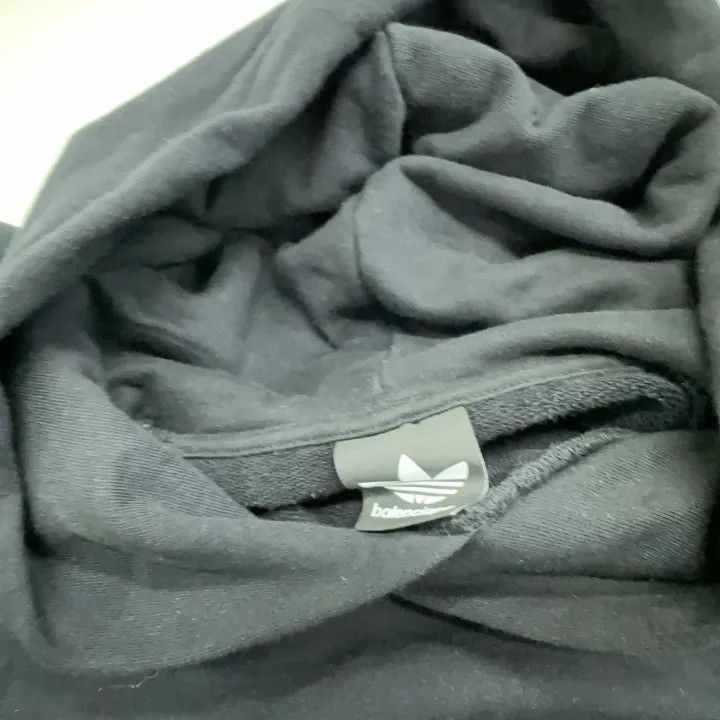 Balenciaga Balenciaga Balenciaga x Adidas Black Hoodie with Logo -250 Size US M / EU 48-50 / 2 - 7 Thumbnail